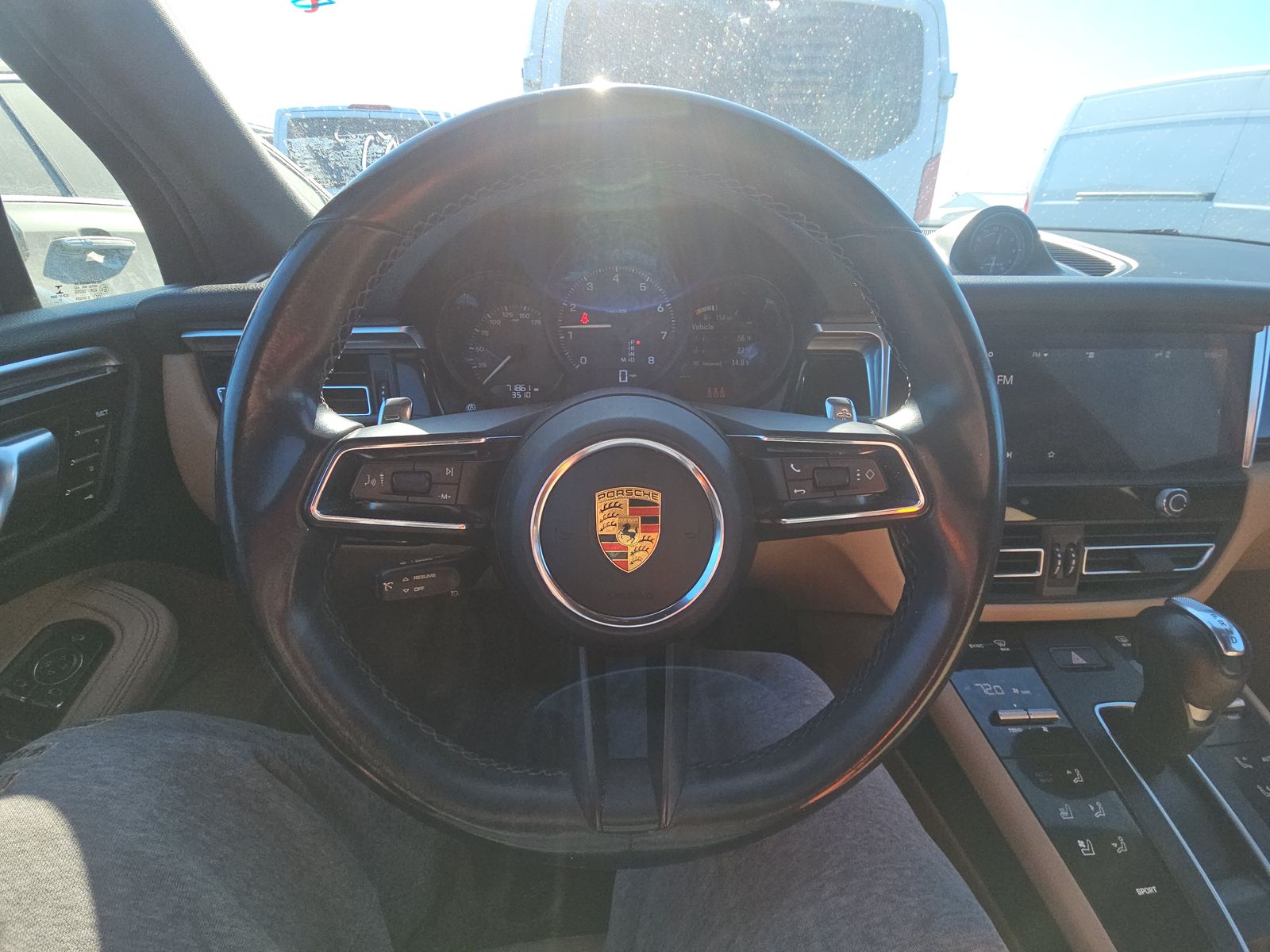 2022 Porsche Macan Base AWD