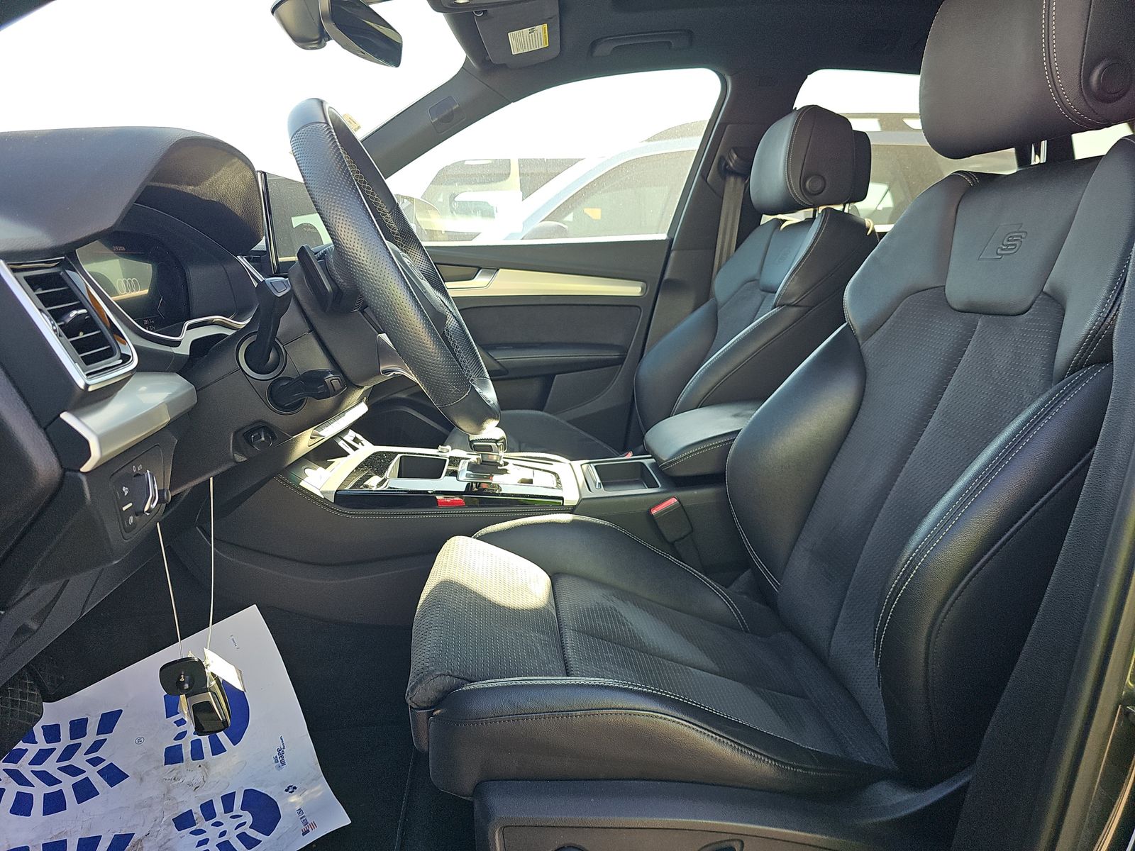 2022 Audi Q5 e Plug-In Hybrid S line Premium Plus AWD