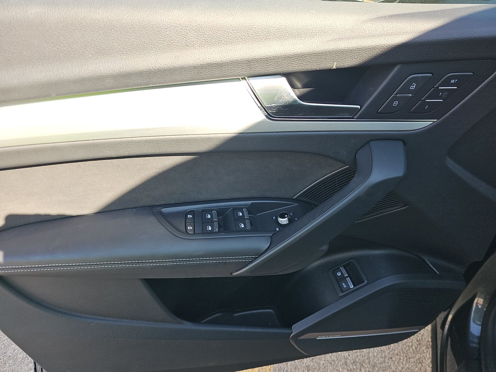 2022 Audi Q5 e Plug-In Hybrid S line Premium Plus AWD