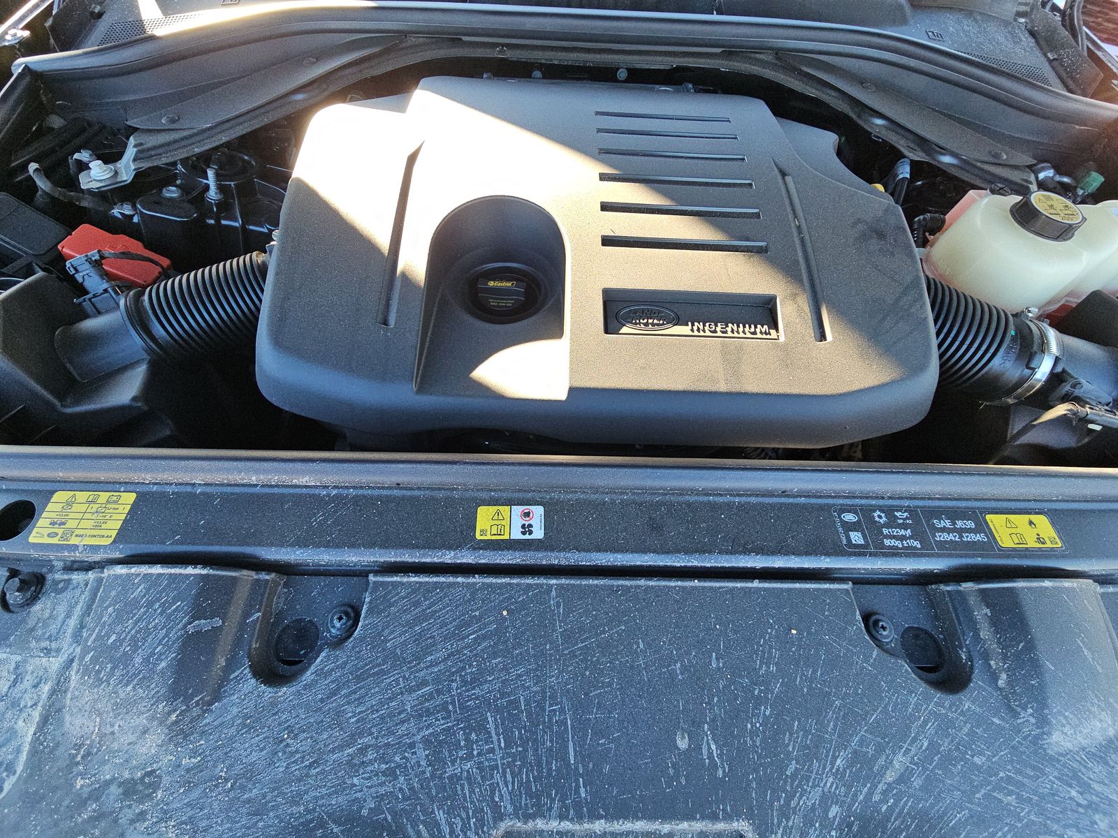 2025 Land Rover Range Rover SE AWD