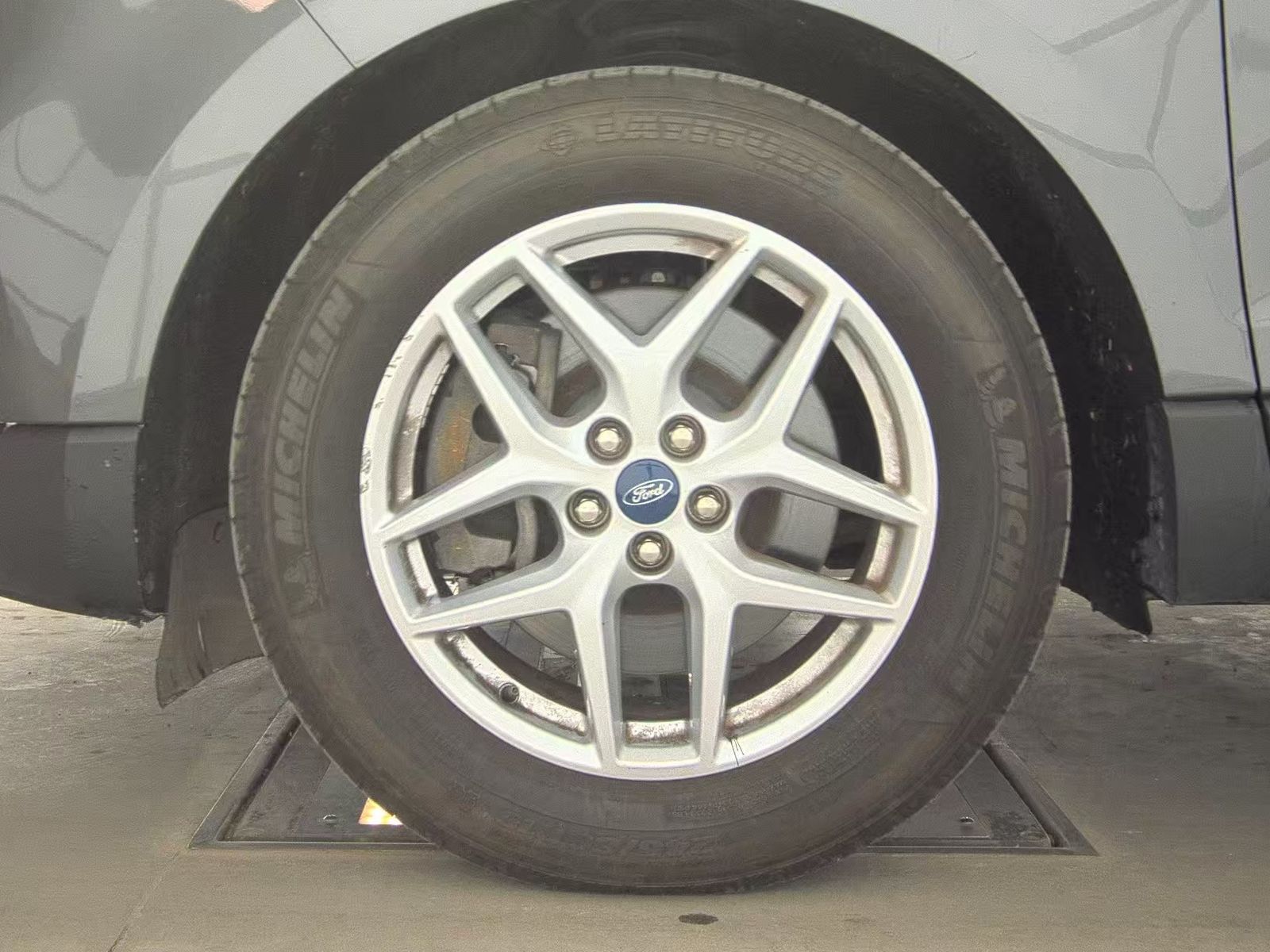 2021 Ford Edge SEL AWD