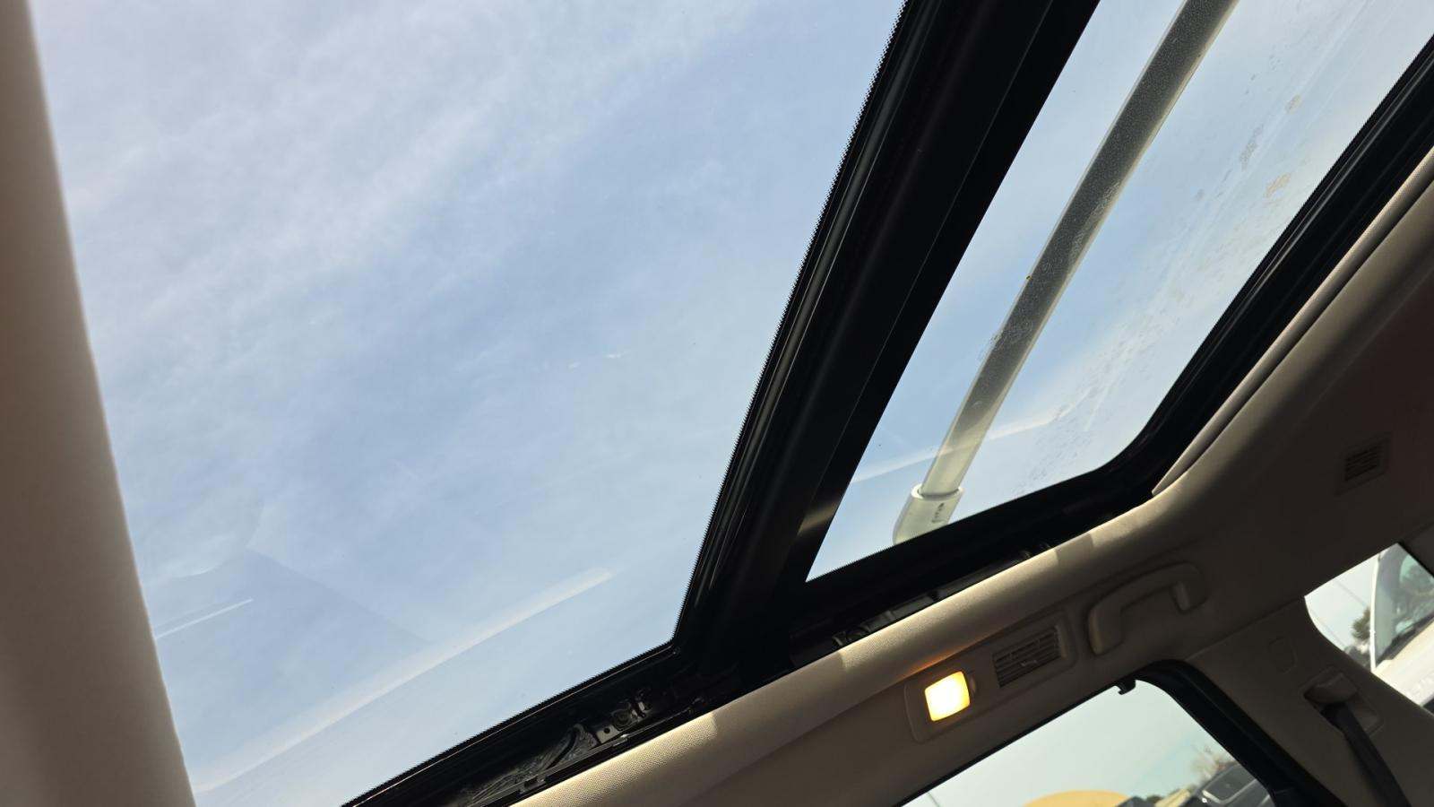 2024 Nissan Pathfinder Platinum FWD