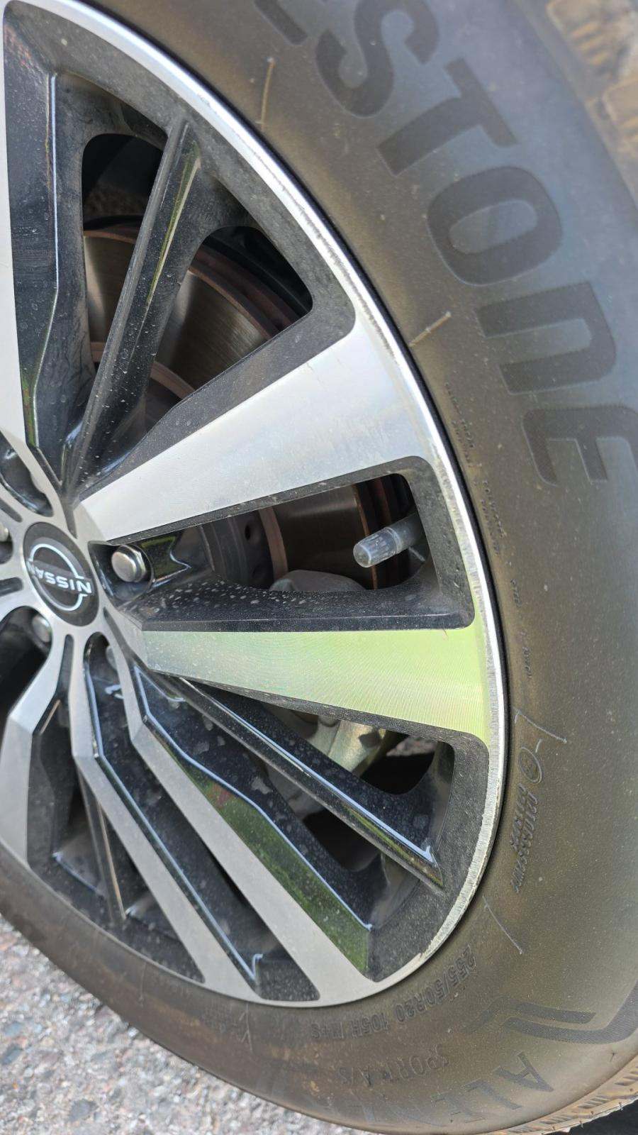 2024 Nissan Pathfinder Platinum FWD