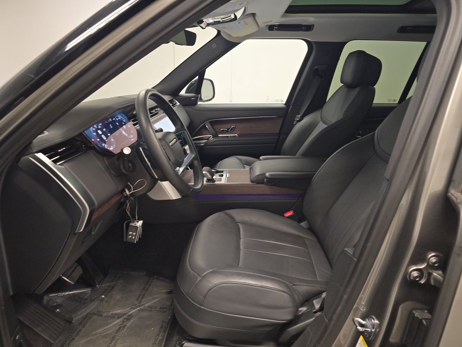 2023 Land Rover Range Rover SE AWD