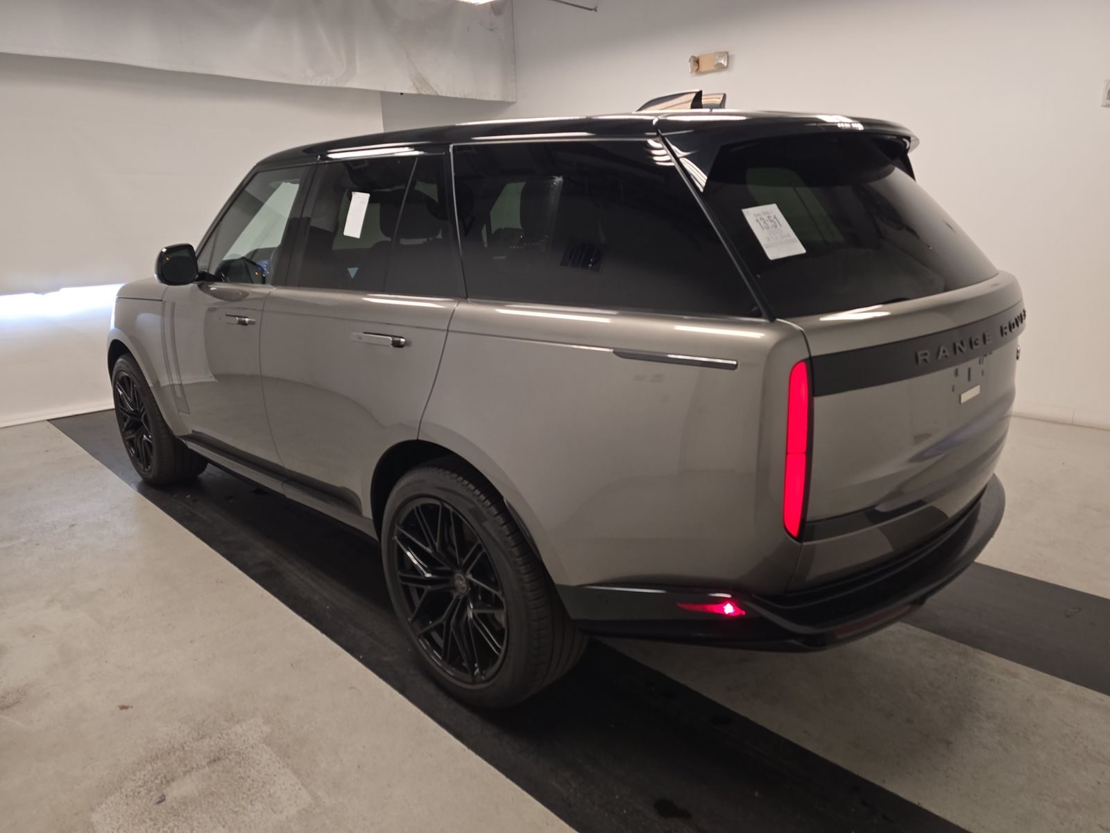 2023 Land Rover Range Rover SE AWD