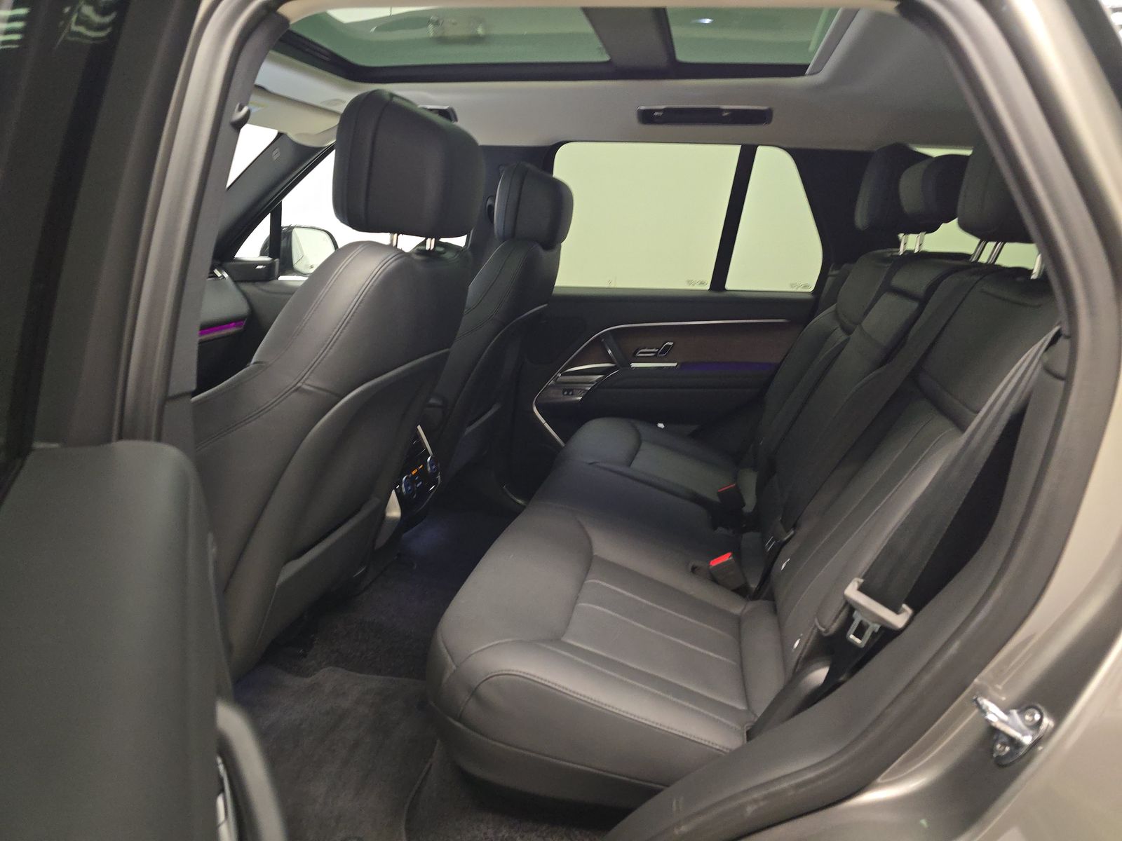 2023 Land Rover Range Rover SE AWD