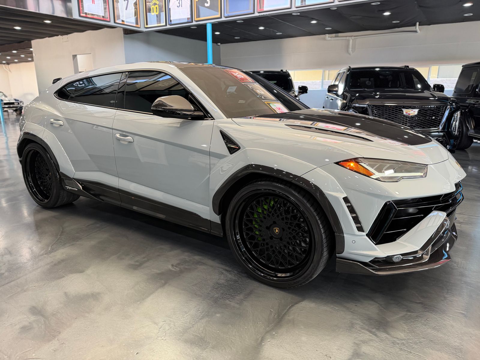 2024 Lamborghini Urus Performante AWD
