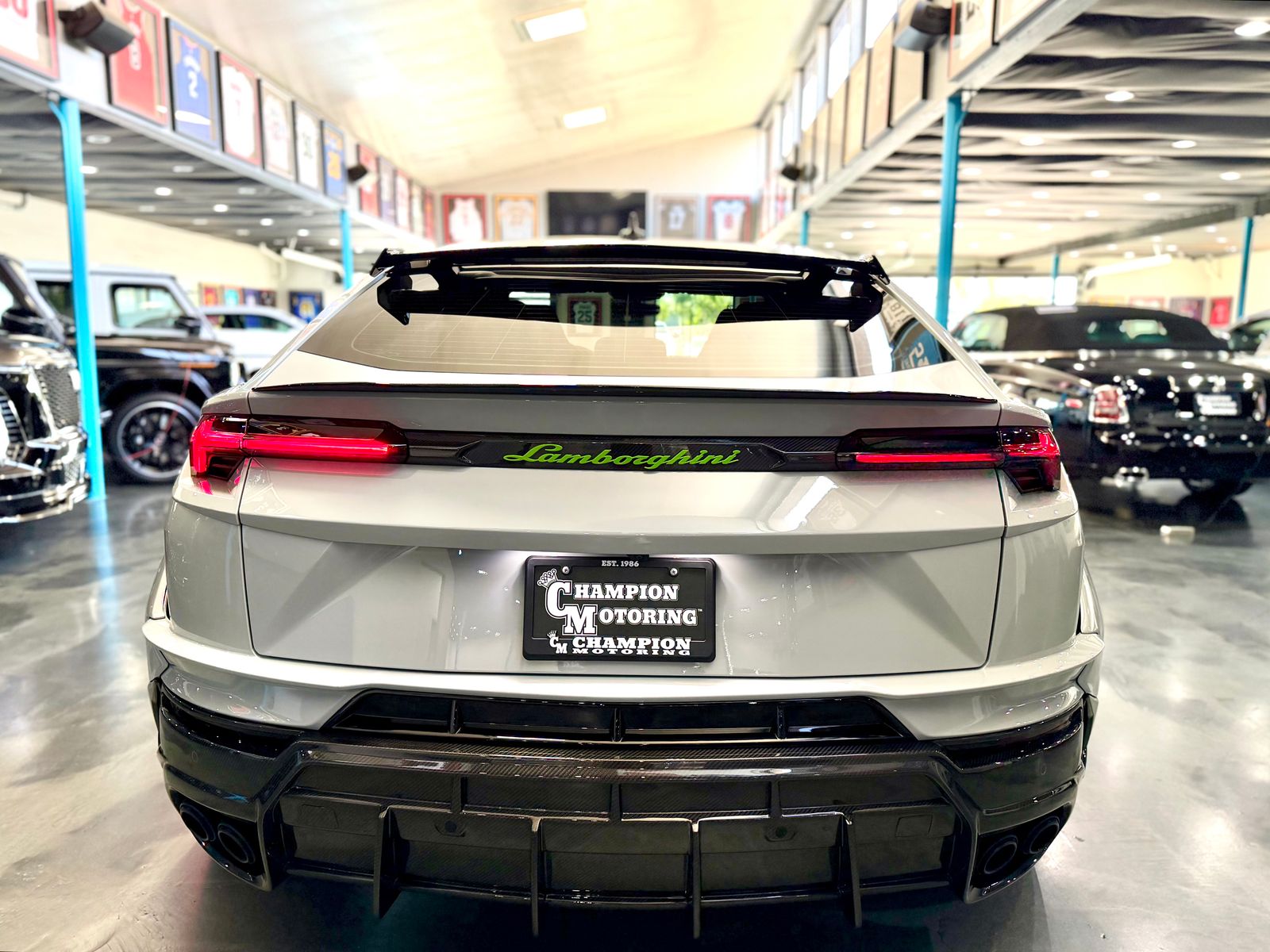 2024 Lamborghini Urus Performante AWD