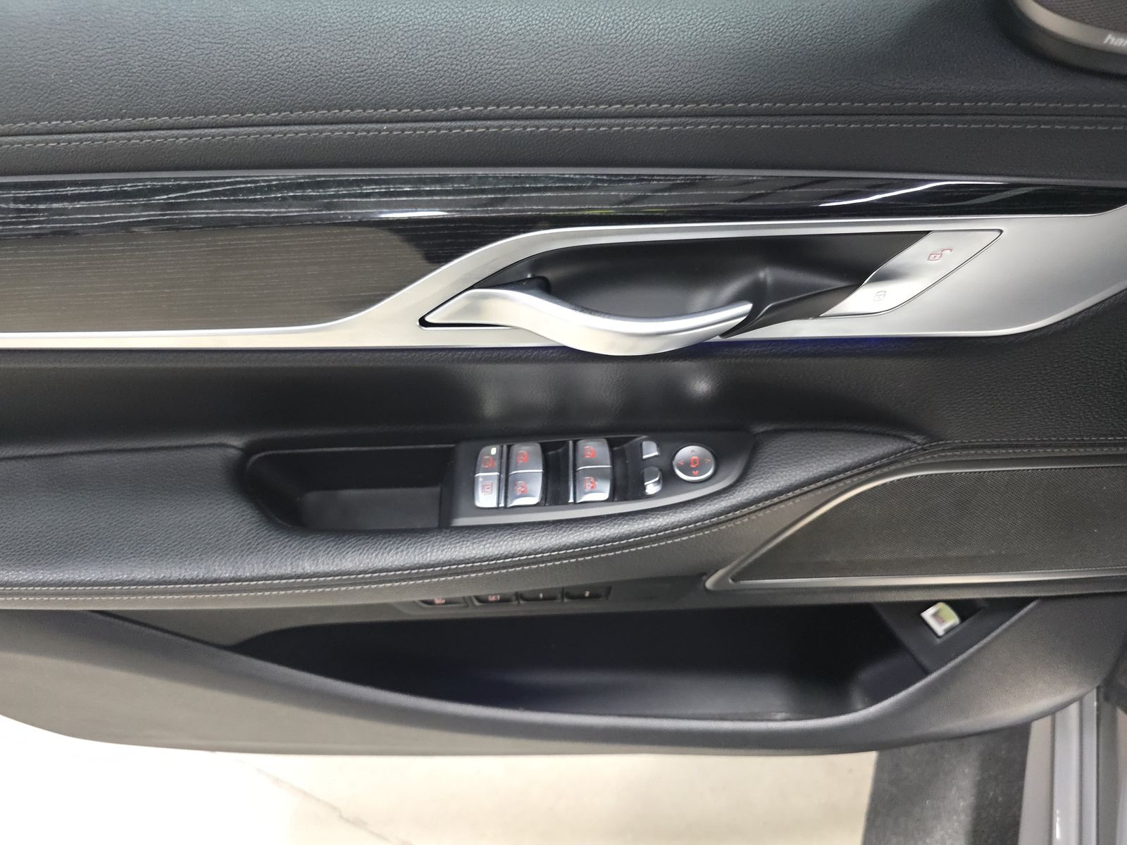 2022 BMW 7 Series 740i xDrive AWD