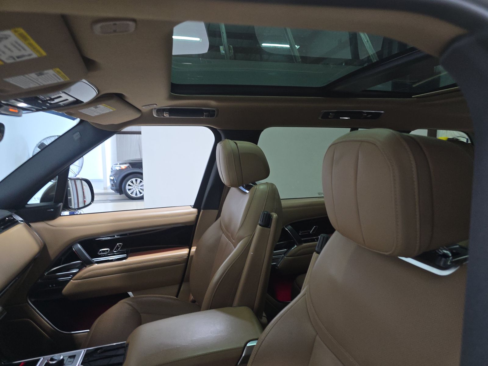 2023 Land Rover Range Rover SE AWD