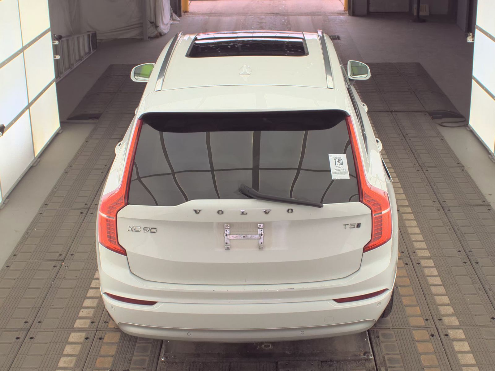 2022 Volvo XC90 T5 Momentum AWD