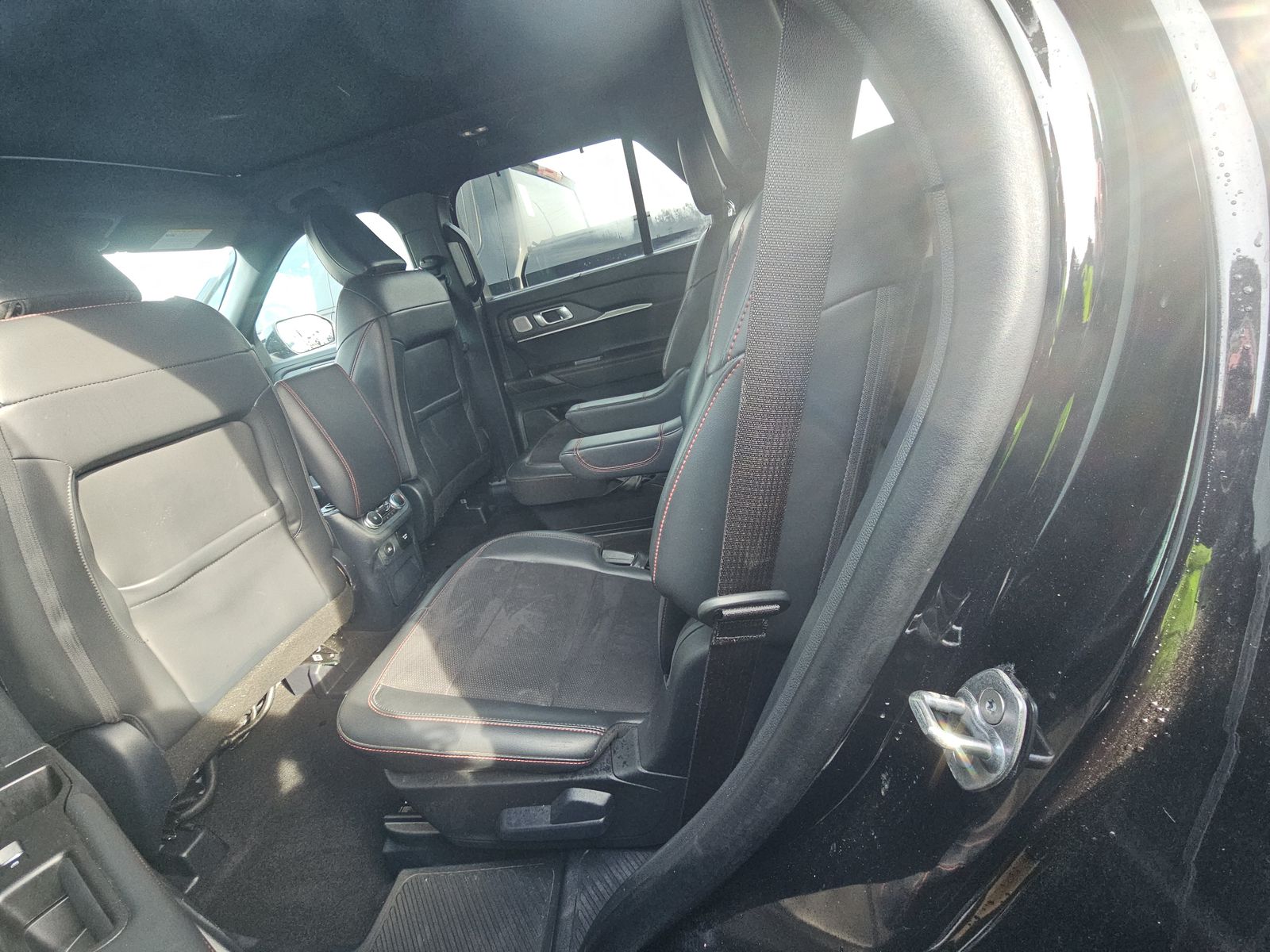 2025 Ford Explorer ST AWD