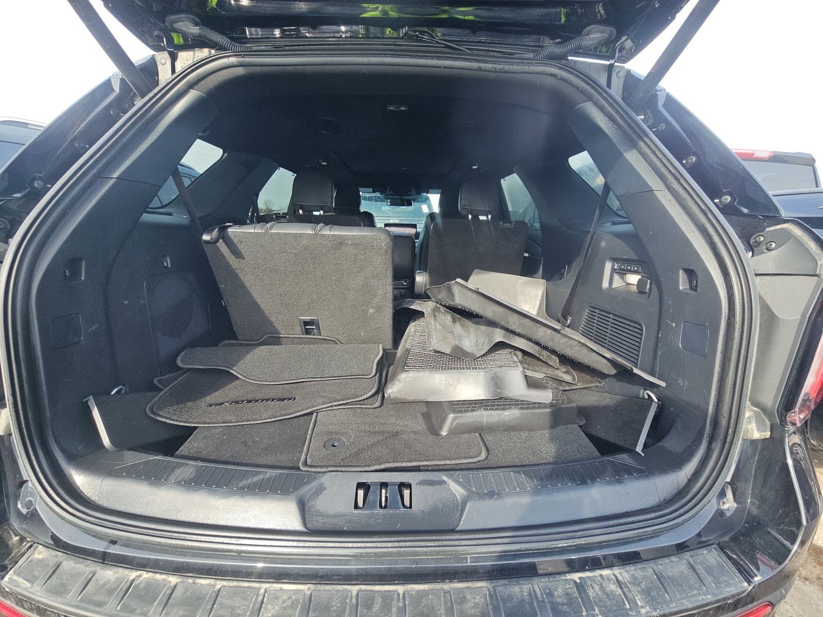 2025 Ford Explorer ST AWD