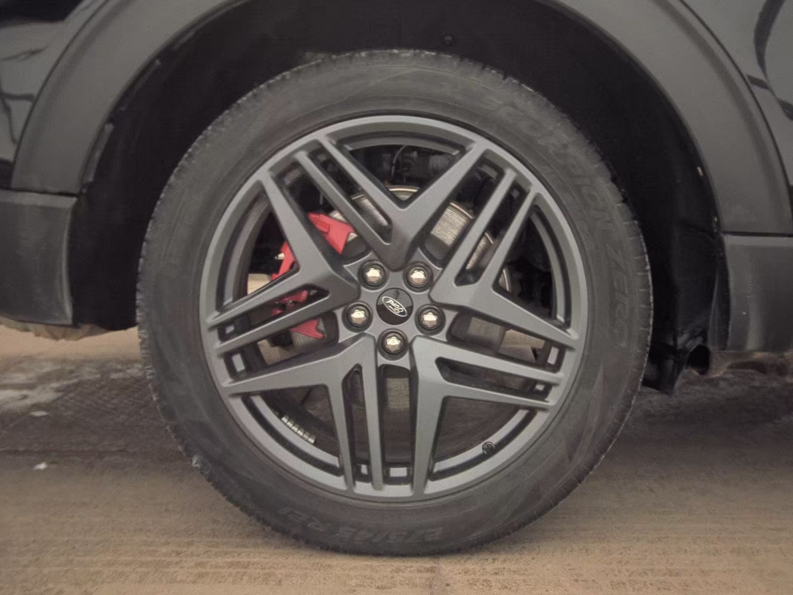 2025 Ford Explorer ST AWD