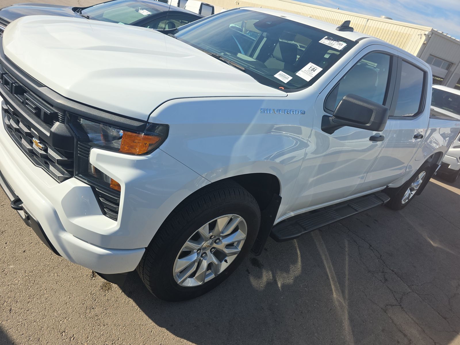 2023 Chevrolet Silverado 1500 Custom AWD