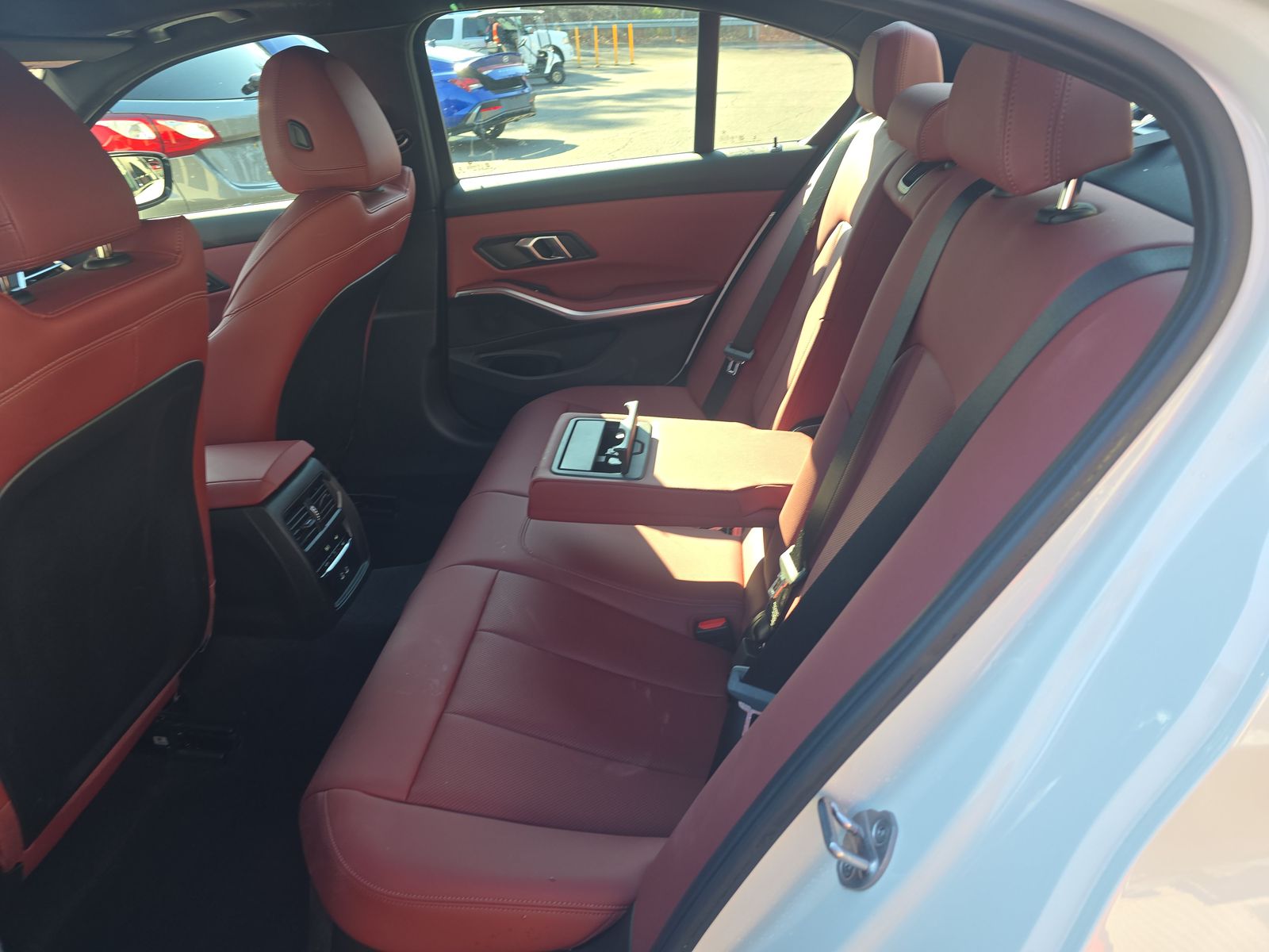 2025 BMW 3 Series 330i RWD