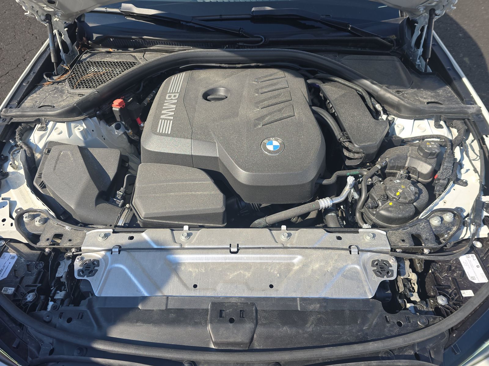 2025 BMW 3 Series 330i RWD