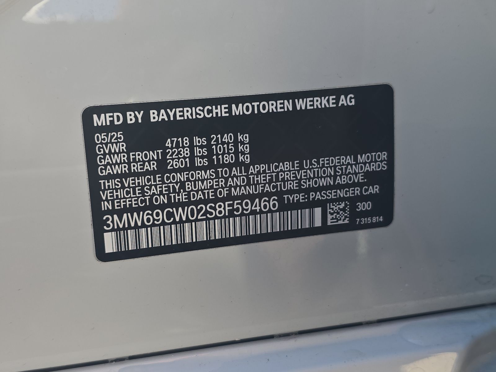 2025 BMW 3 Series 330i RWD