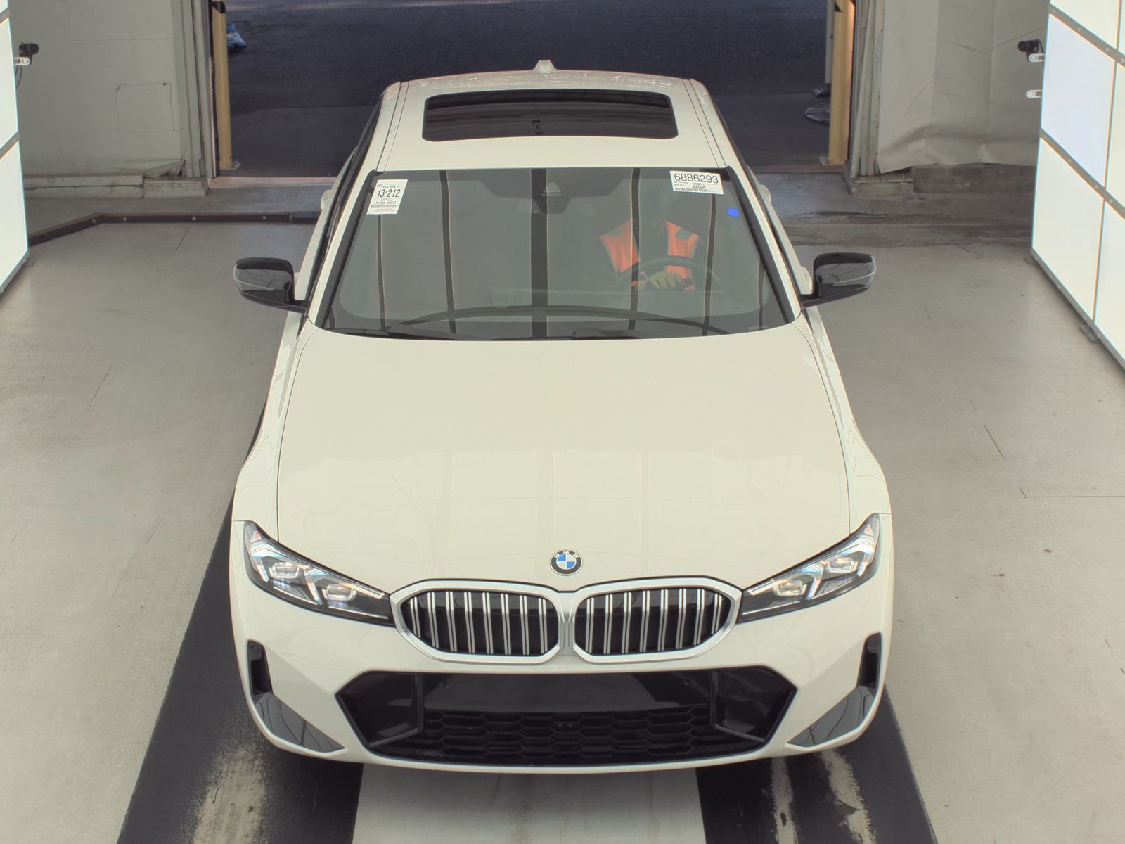 2025 BMW 3 Series 330i RWD