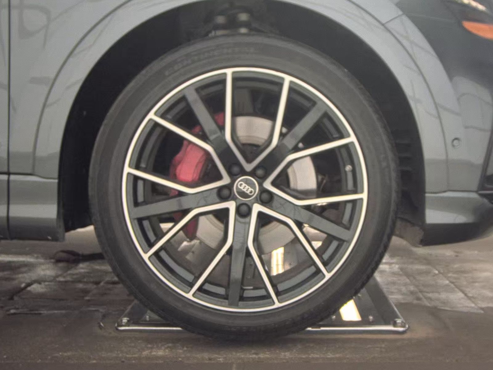 2023 Audi Q8 Premium Plus AWD