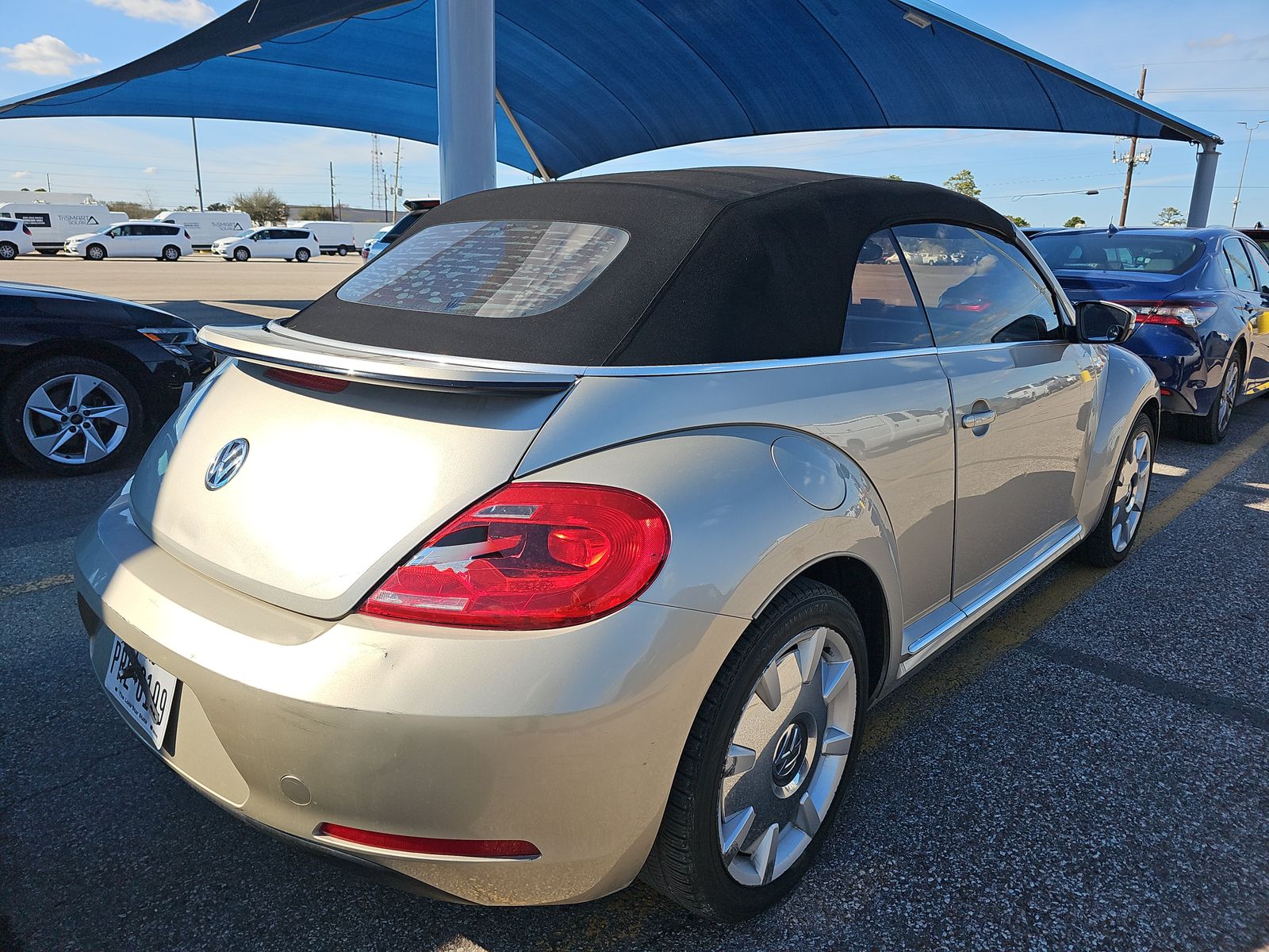2015 Volkswagen Beetle 1.8T FWD