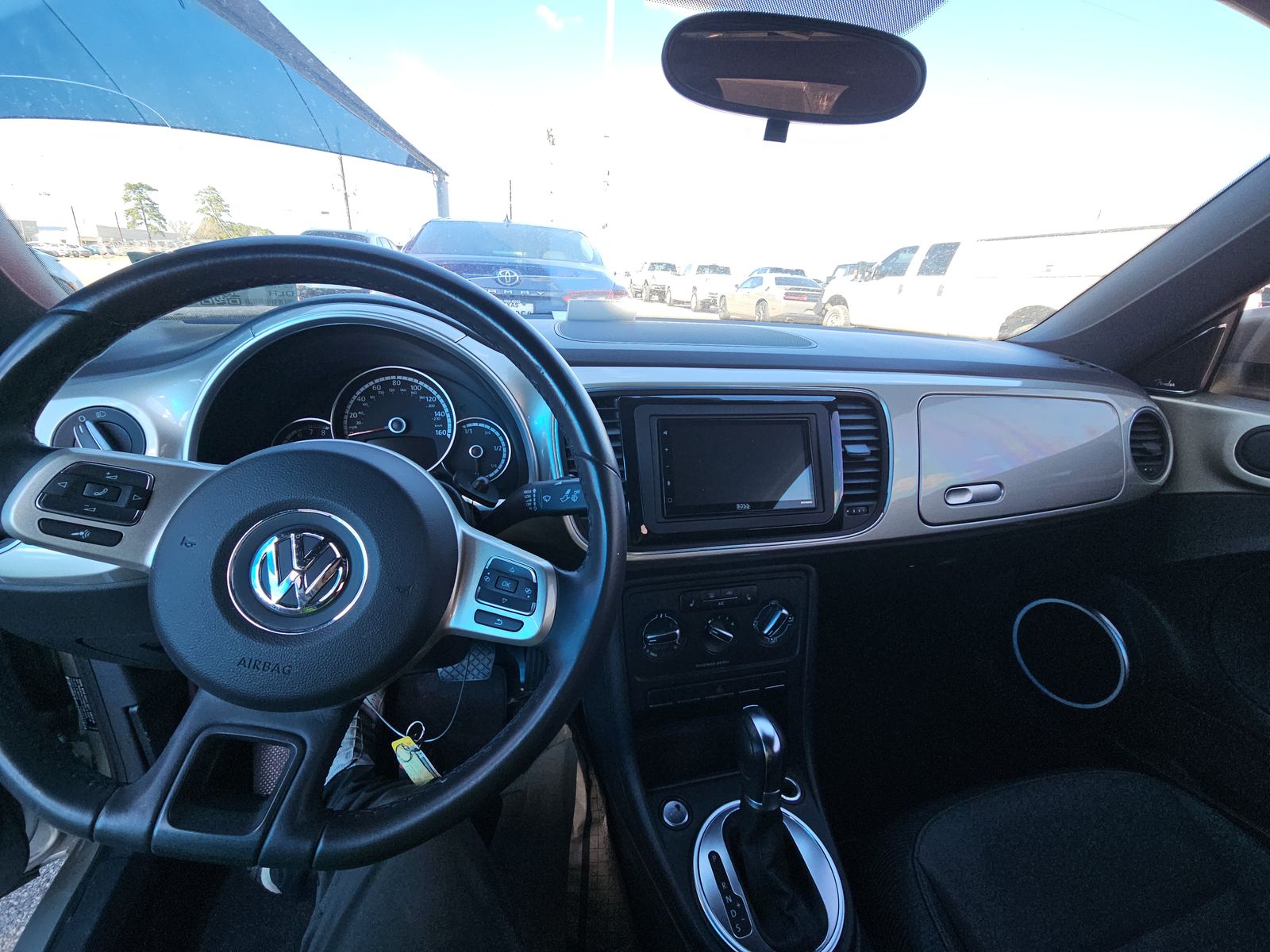 2015 Volkswagen Beetle 1.8T FWD