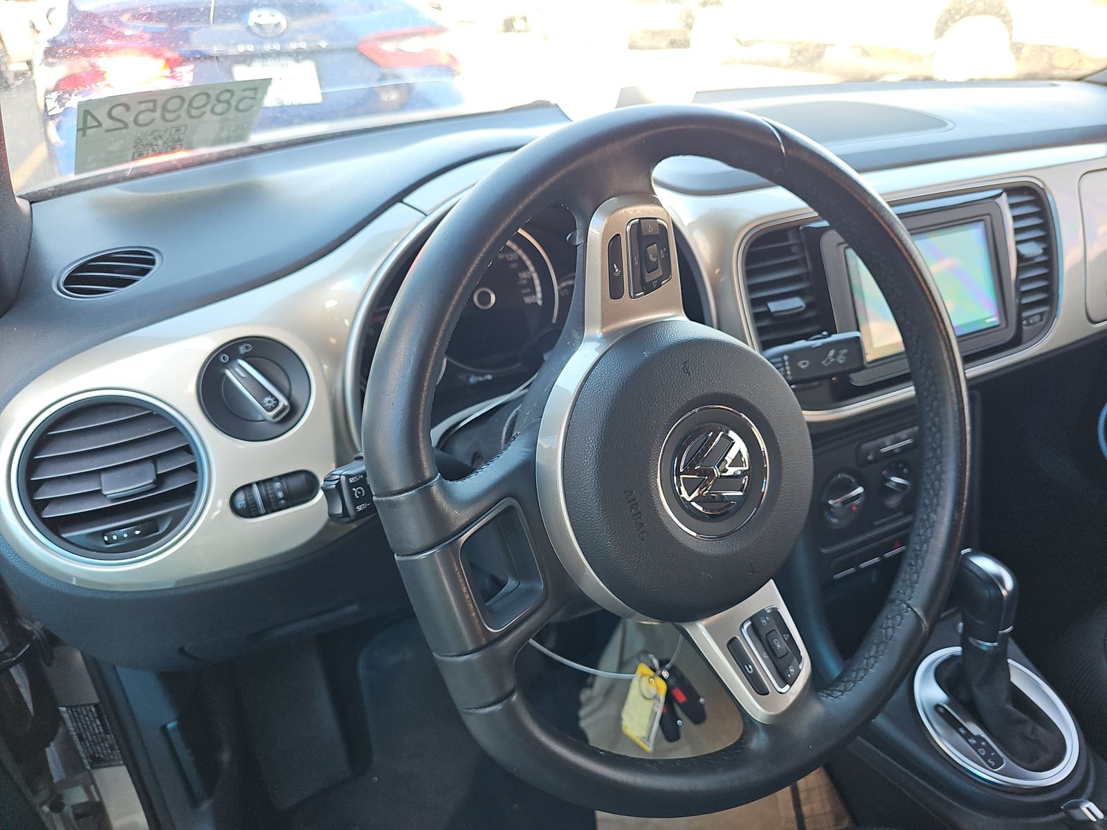 2015 Volkswagen Beetle 1.8T FWD