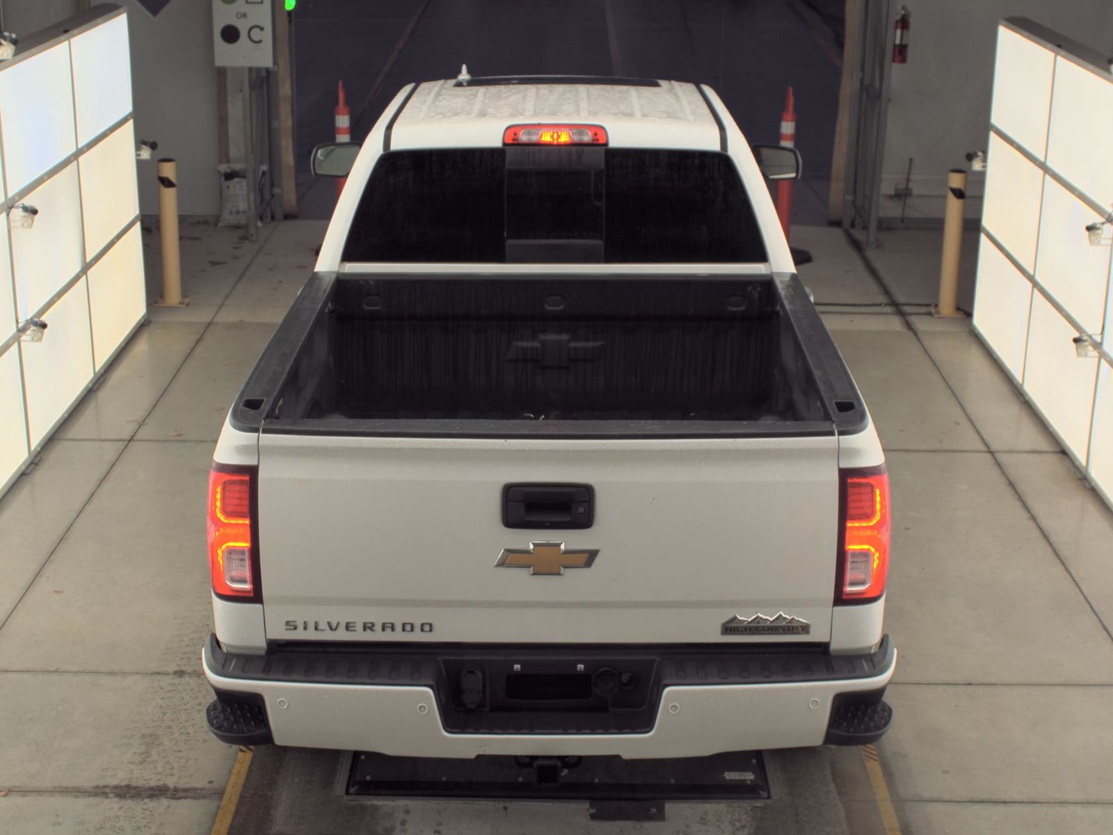 2016 Chevrolet Silverado 1500 High Country AWD