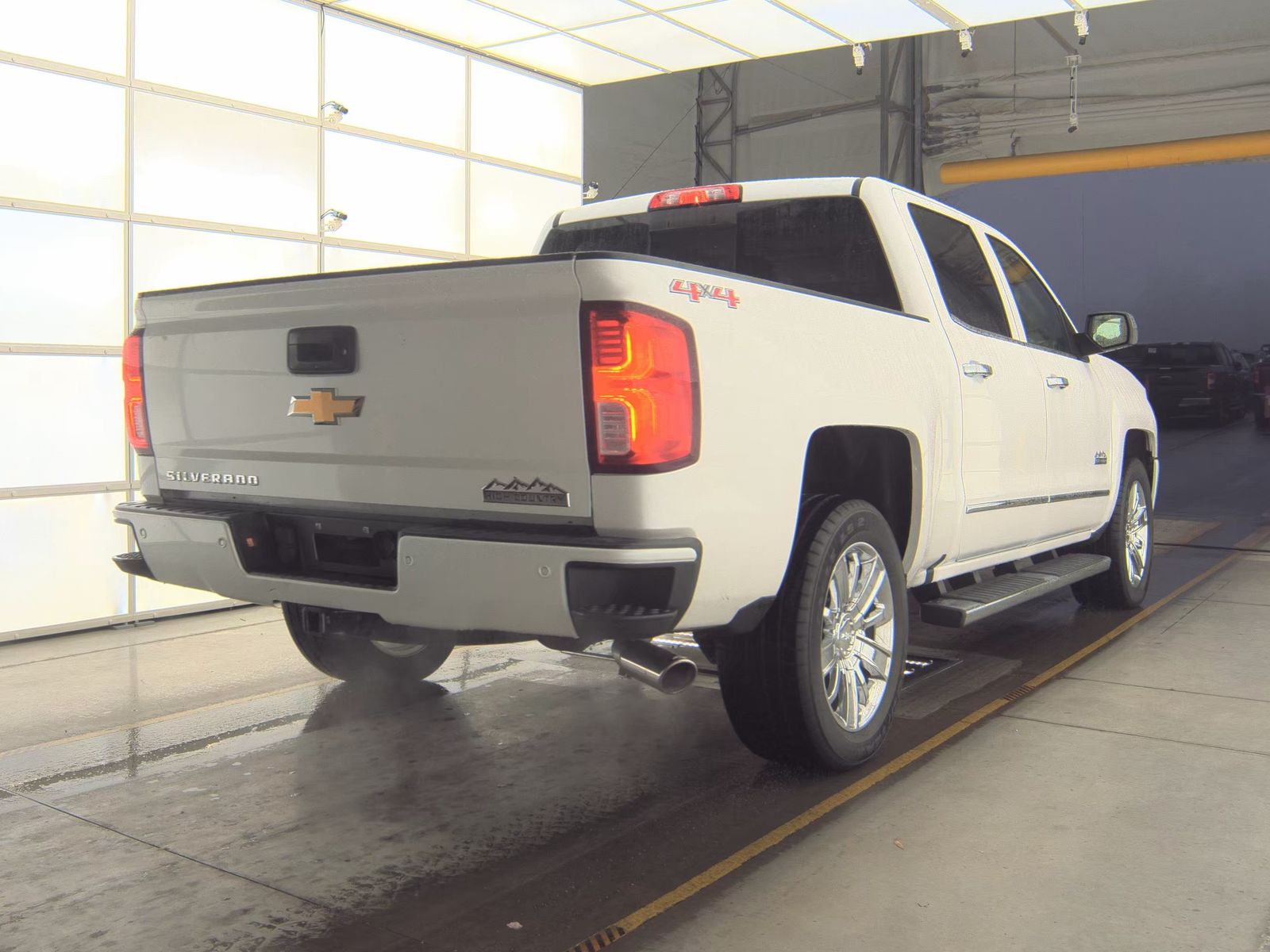 2016 Chevrolet Silverado 1500 High Country AWD