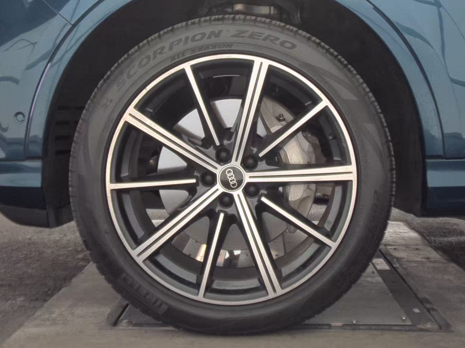 2022 Audi Q7 Premium Plus AWD