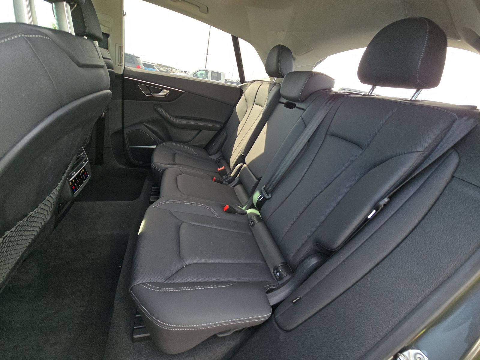 2023 Audi Q8 Premium Plus AWD