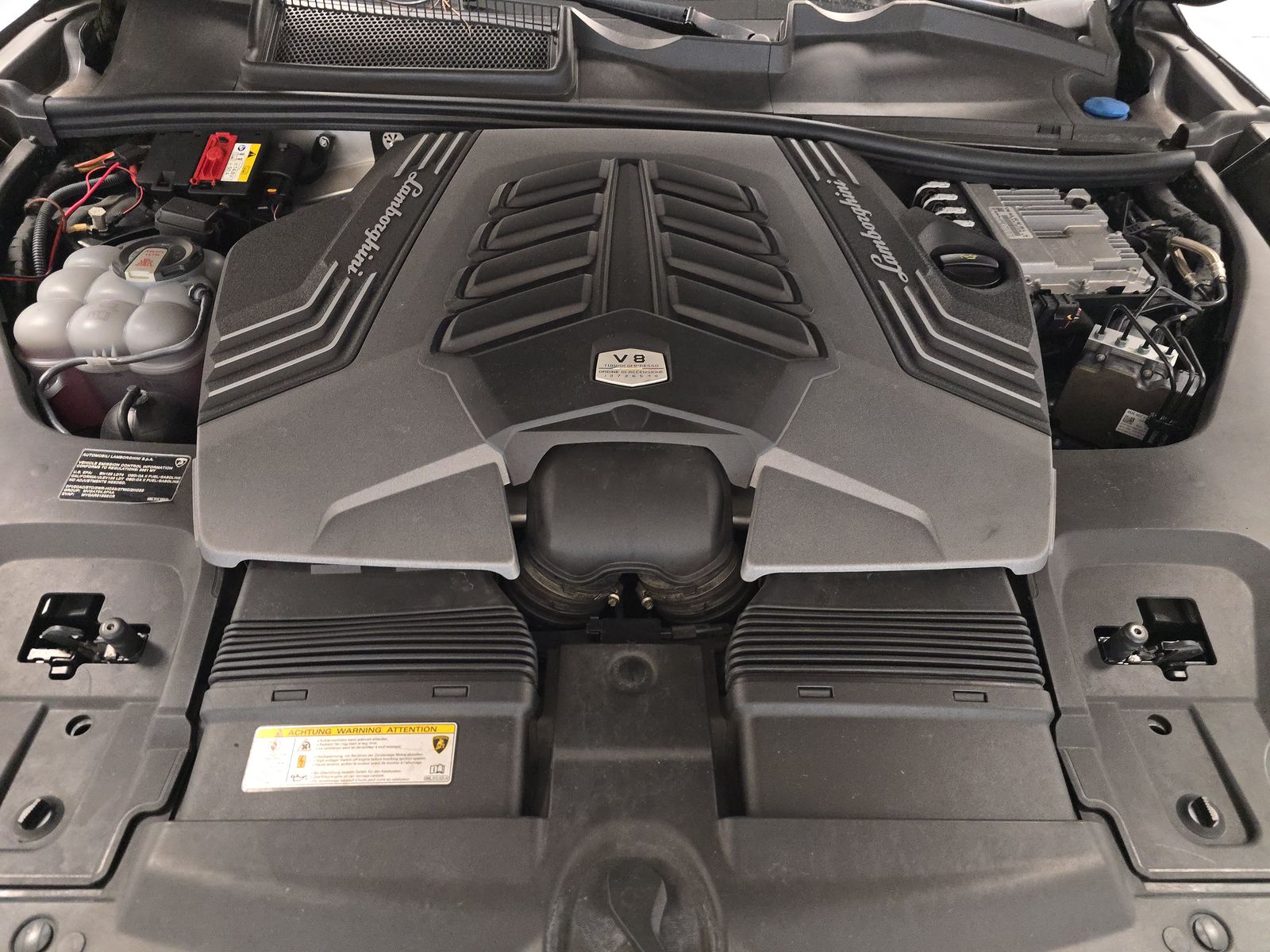 2021 Lamborghini Urus Base AWD