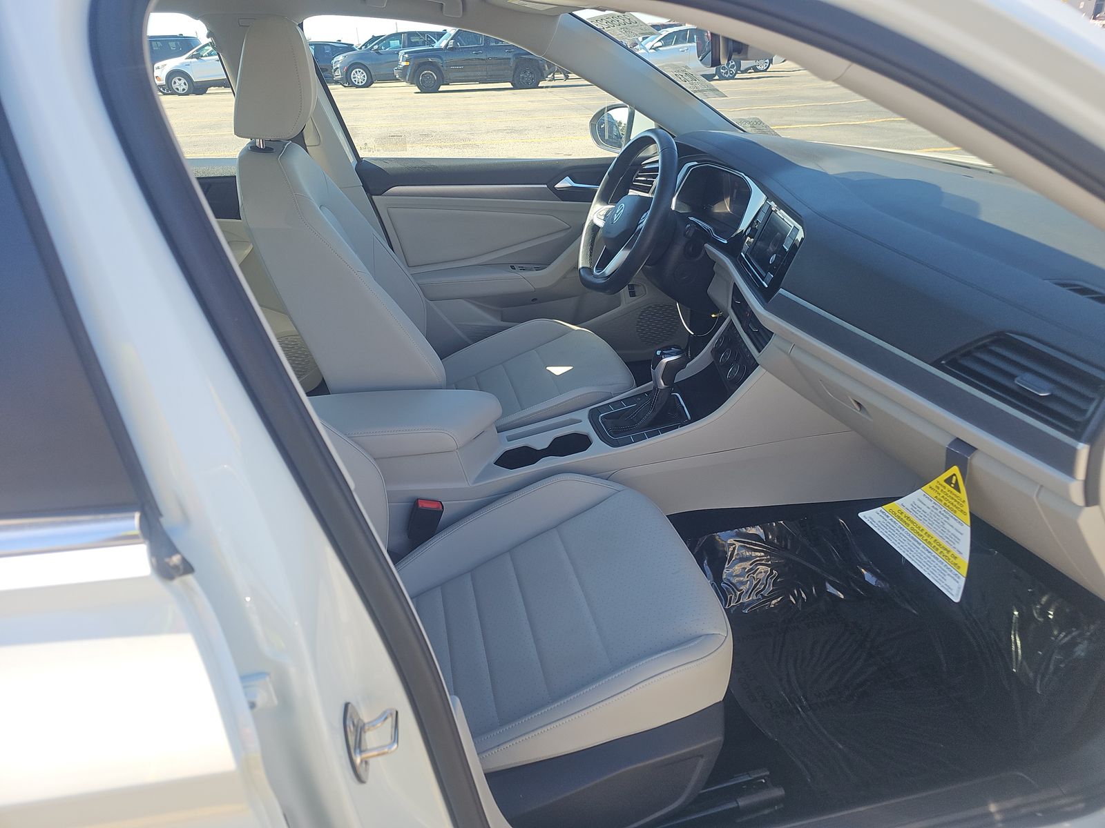 2024 Volkswagen Jetta 1.5T SE FWD