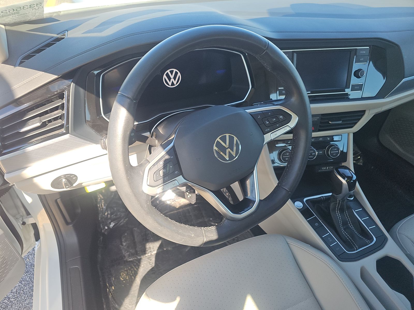 2024 Volkswagen Jetta 1.5T SE FWD