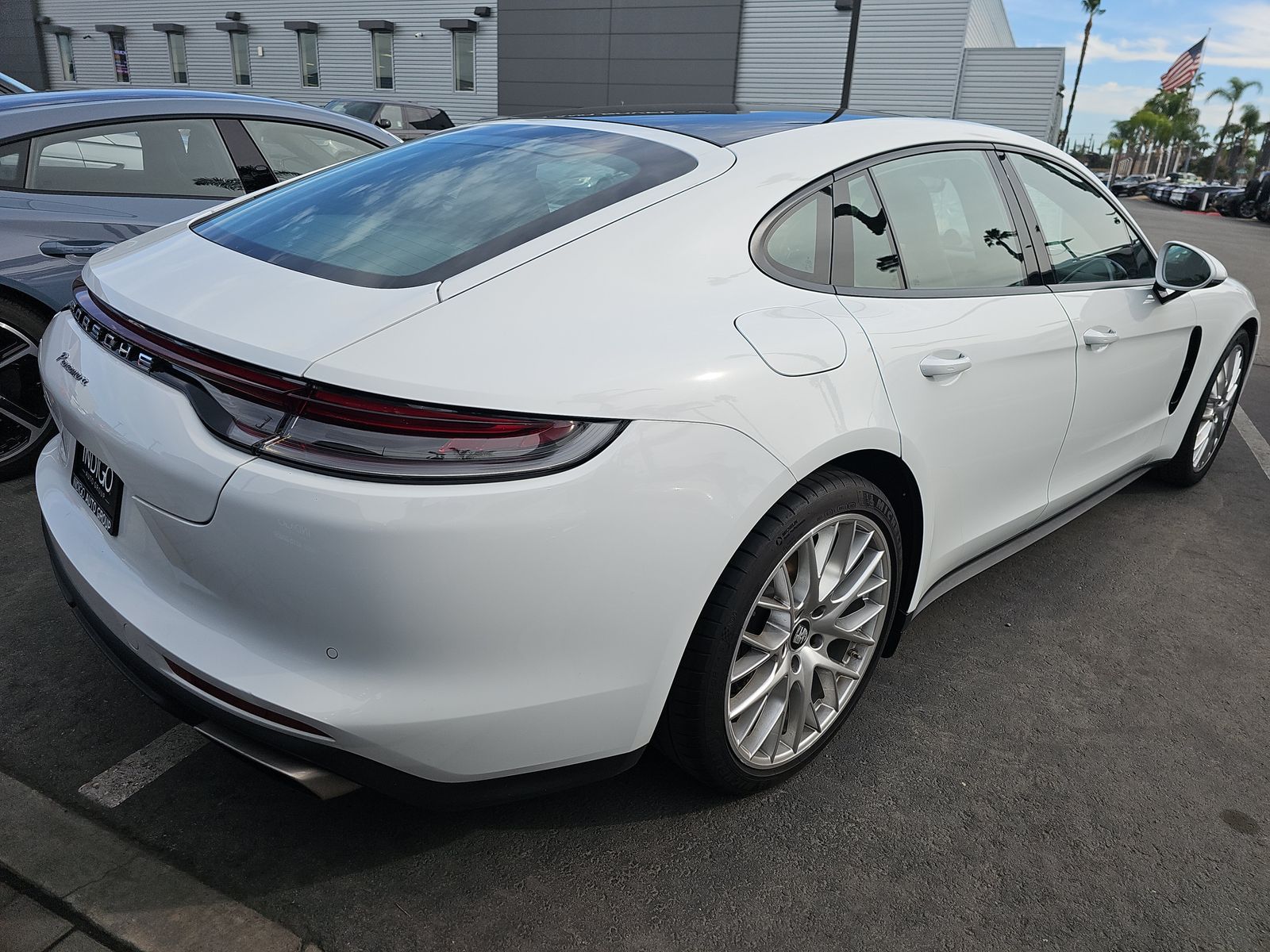 2022 Porsche Panamera Base RWD