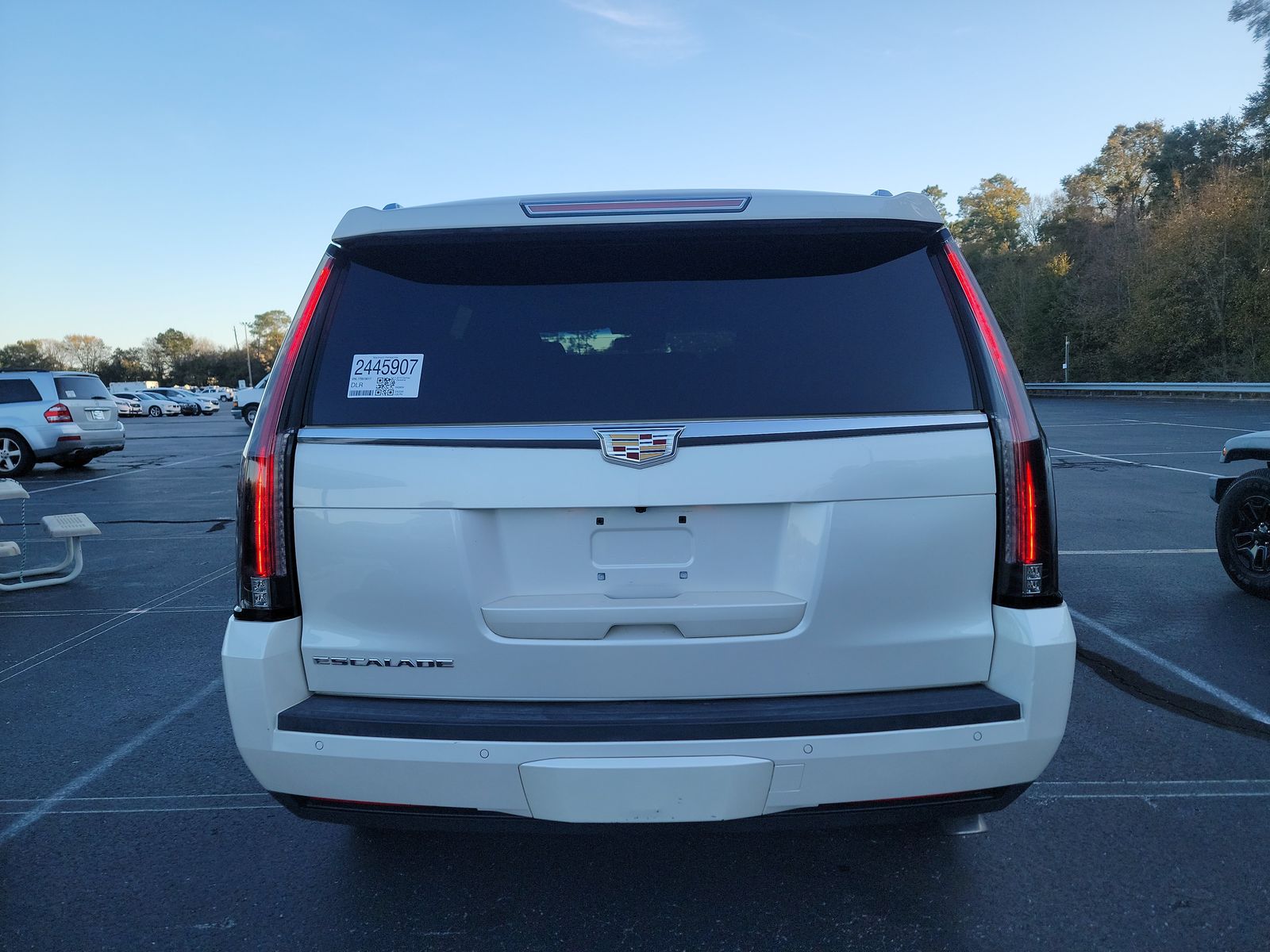 2015 Cadillac Escalade Luxury AWD