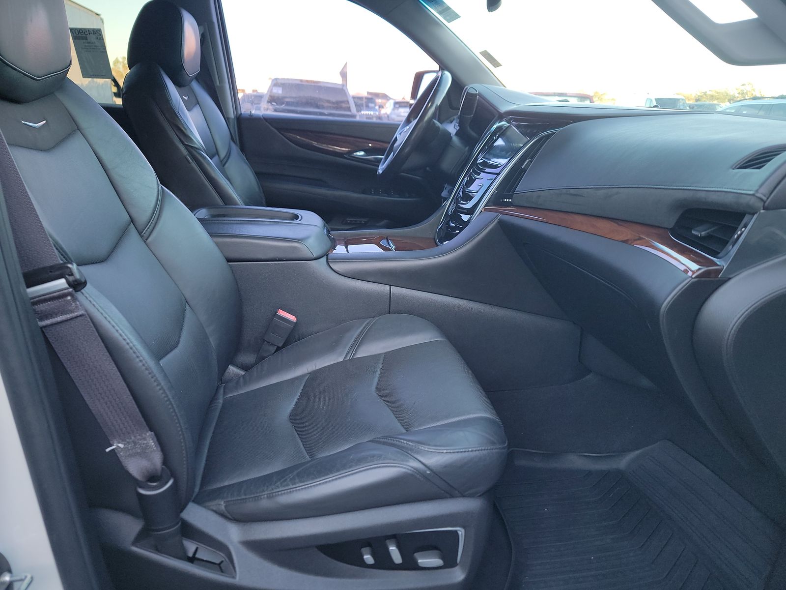 2015 Cadillac Escalade Luxury AWD