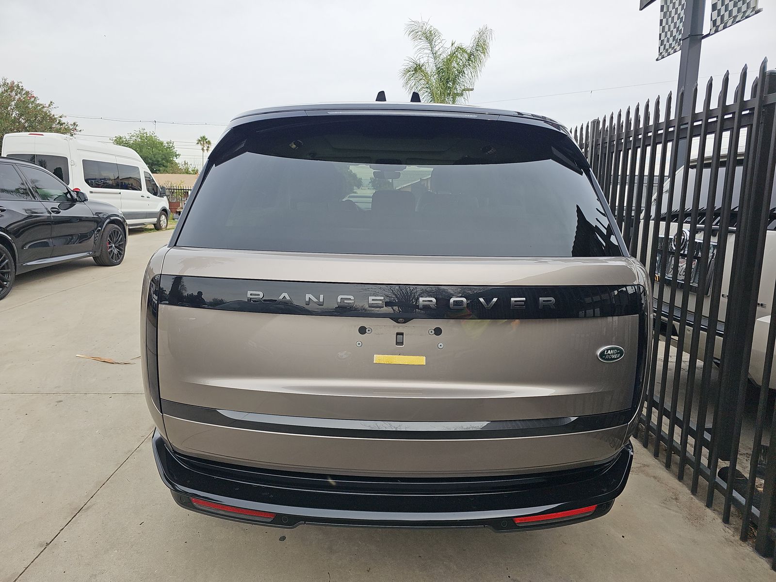 2023 Land Rover Range Rover SE AWD