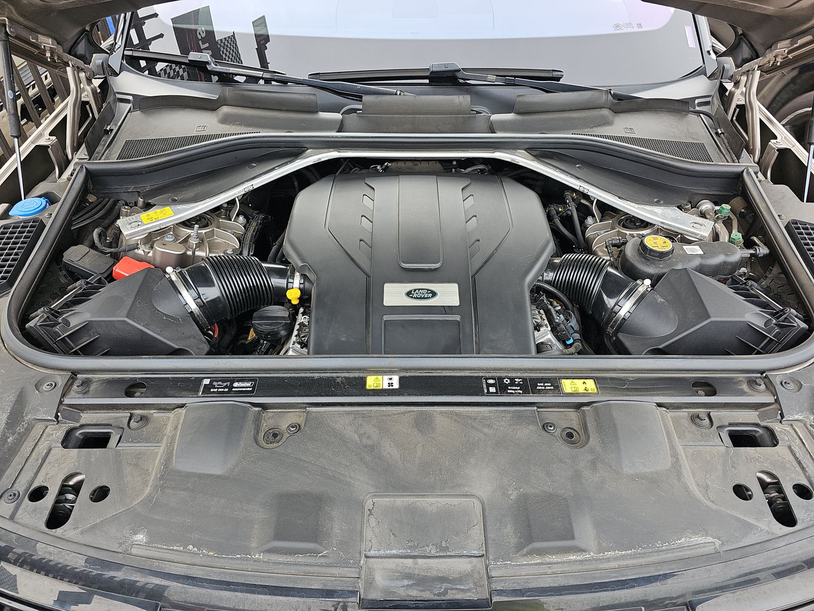 2023 Land Rover Range Rover SE AWD