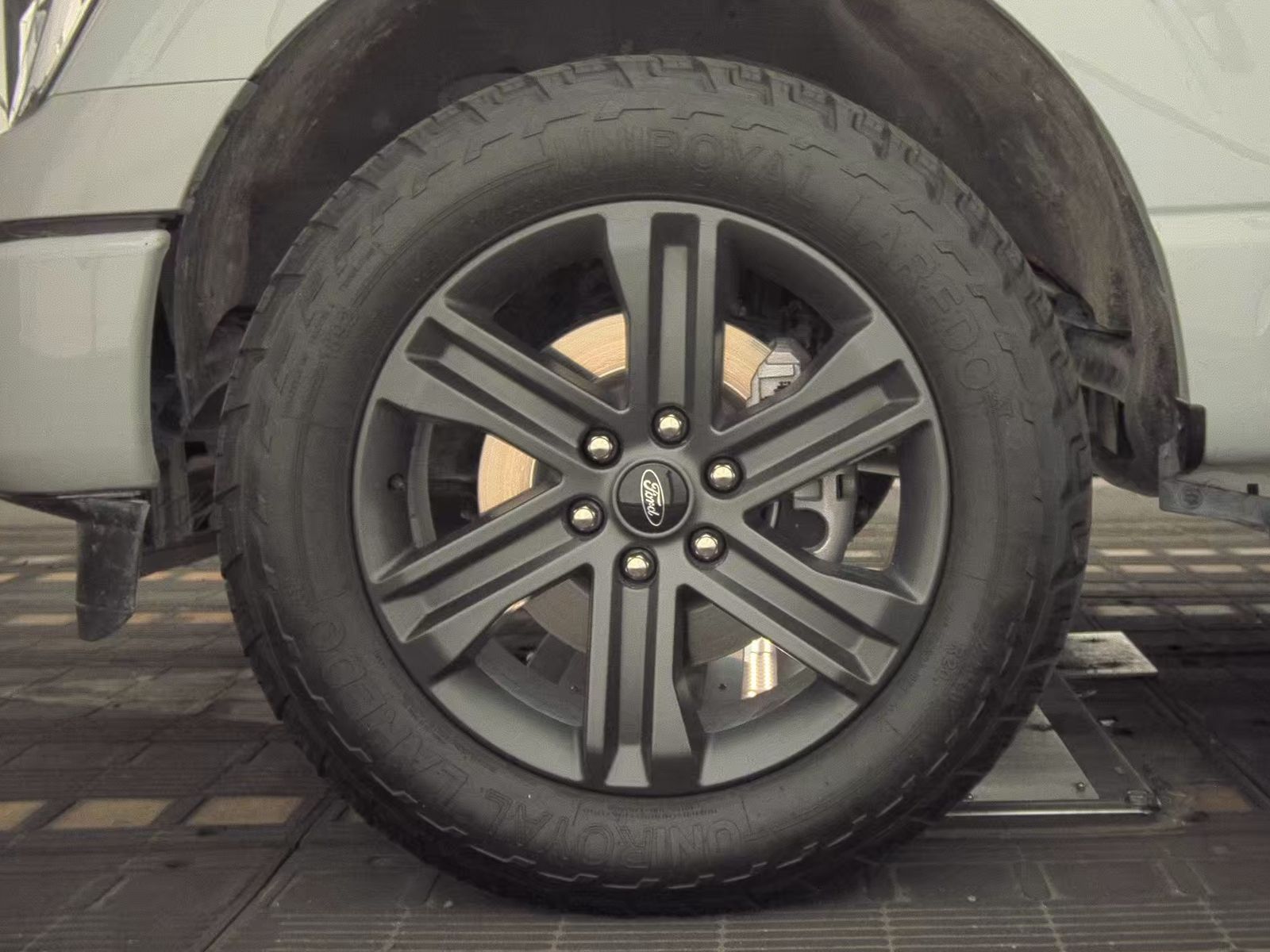 2023 Ford F-150 Hybrid XLT AWD