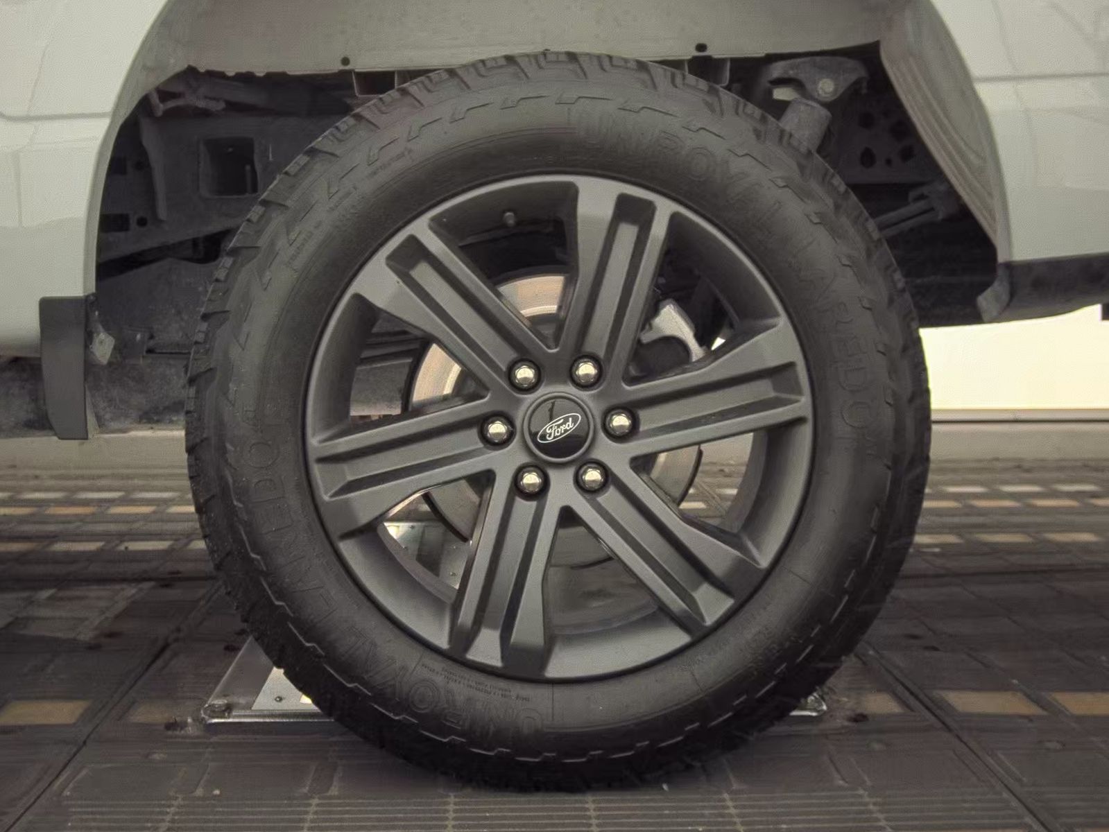 2023 Ford F-150 Hybrid XLT AWD