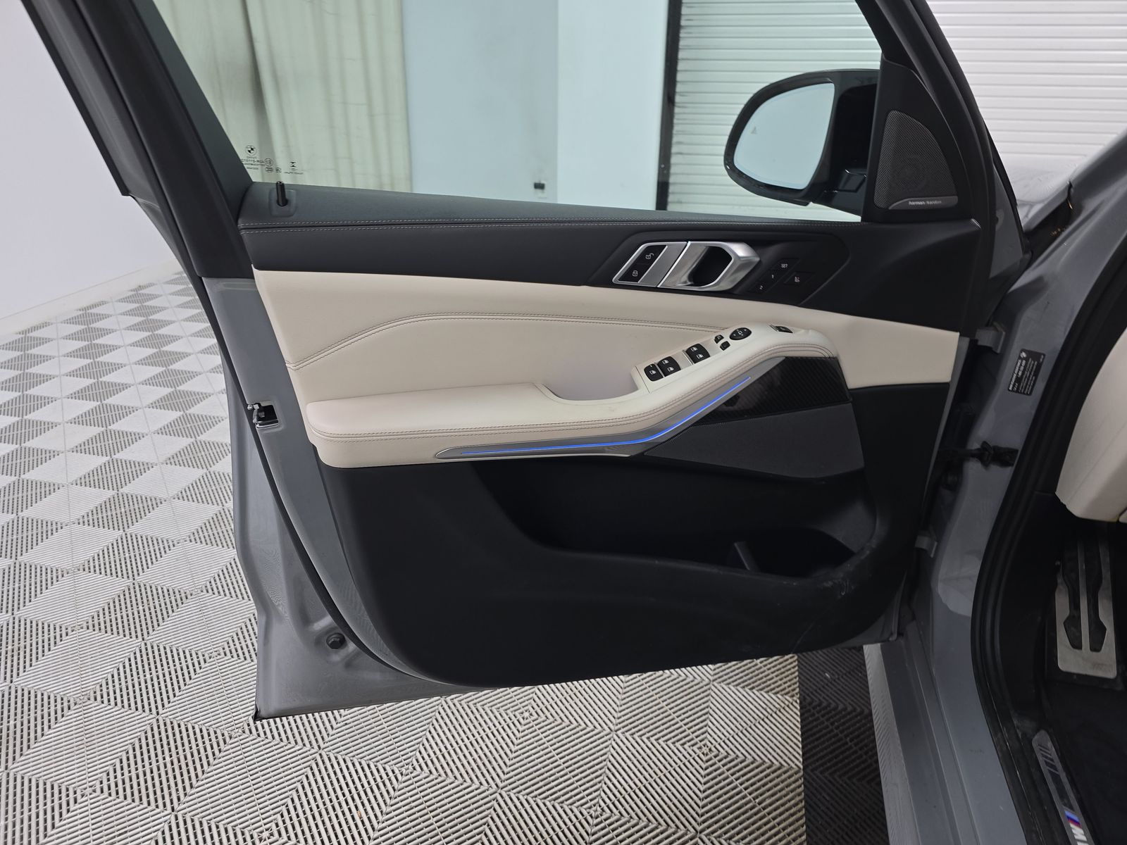 2024 BMW X5 M60i xDrive AWD