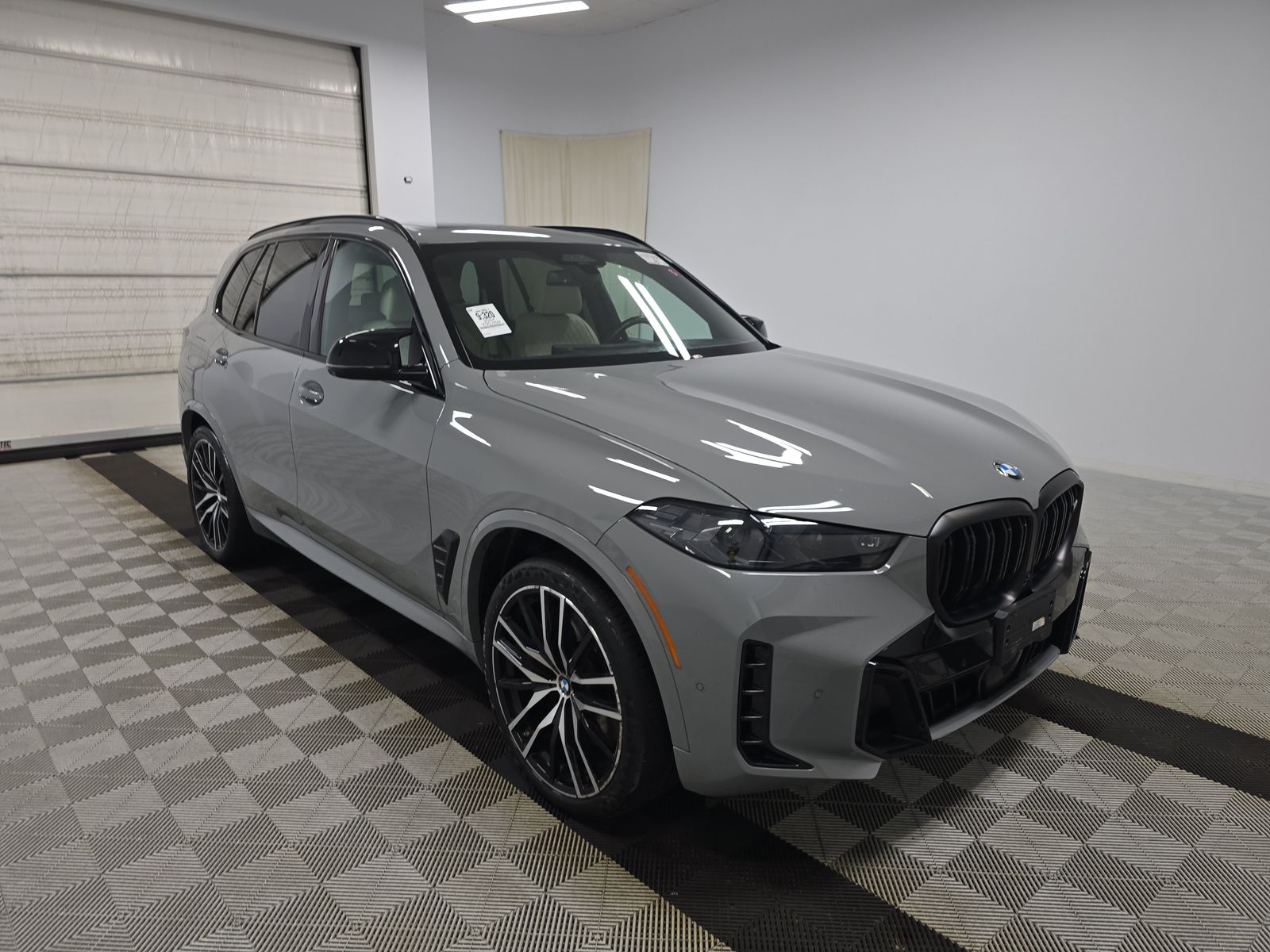 2024 BMW X5 M60i xDrive AWD