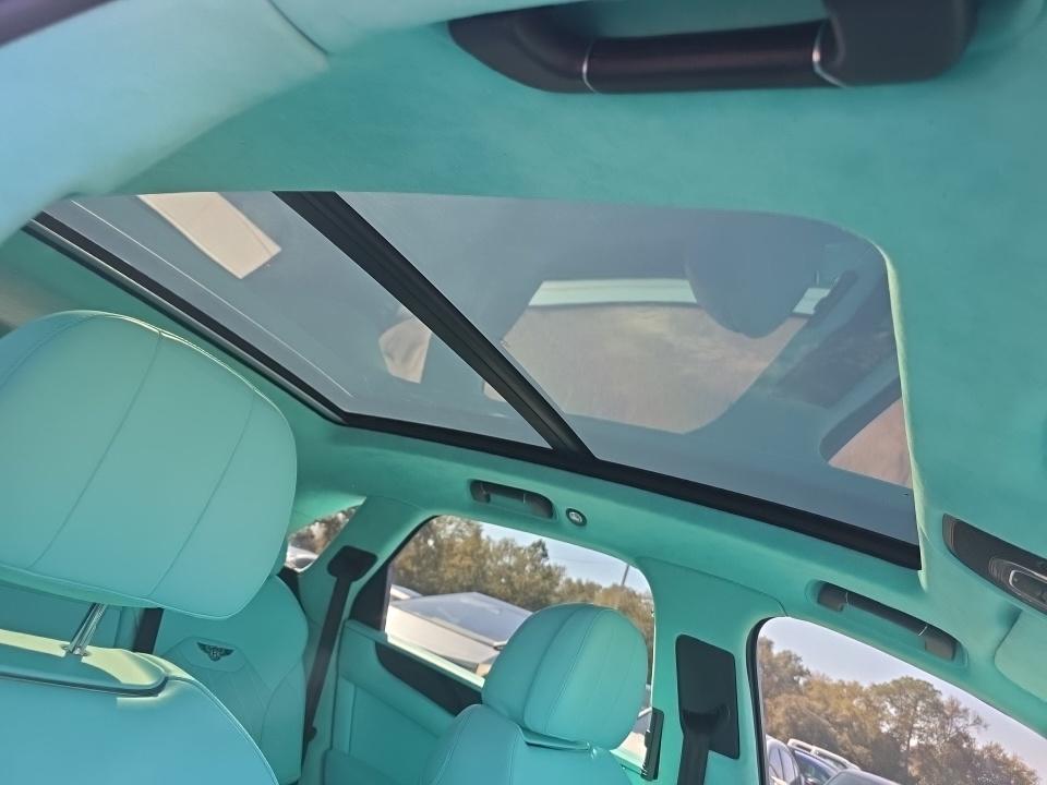 2021 Bentley Bentayga V8 AWD