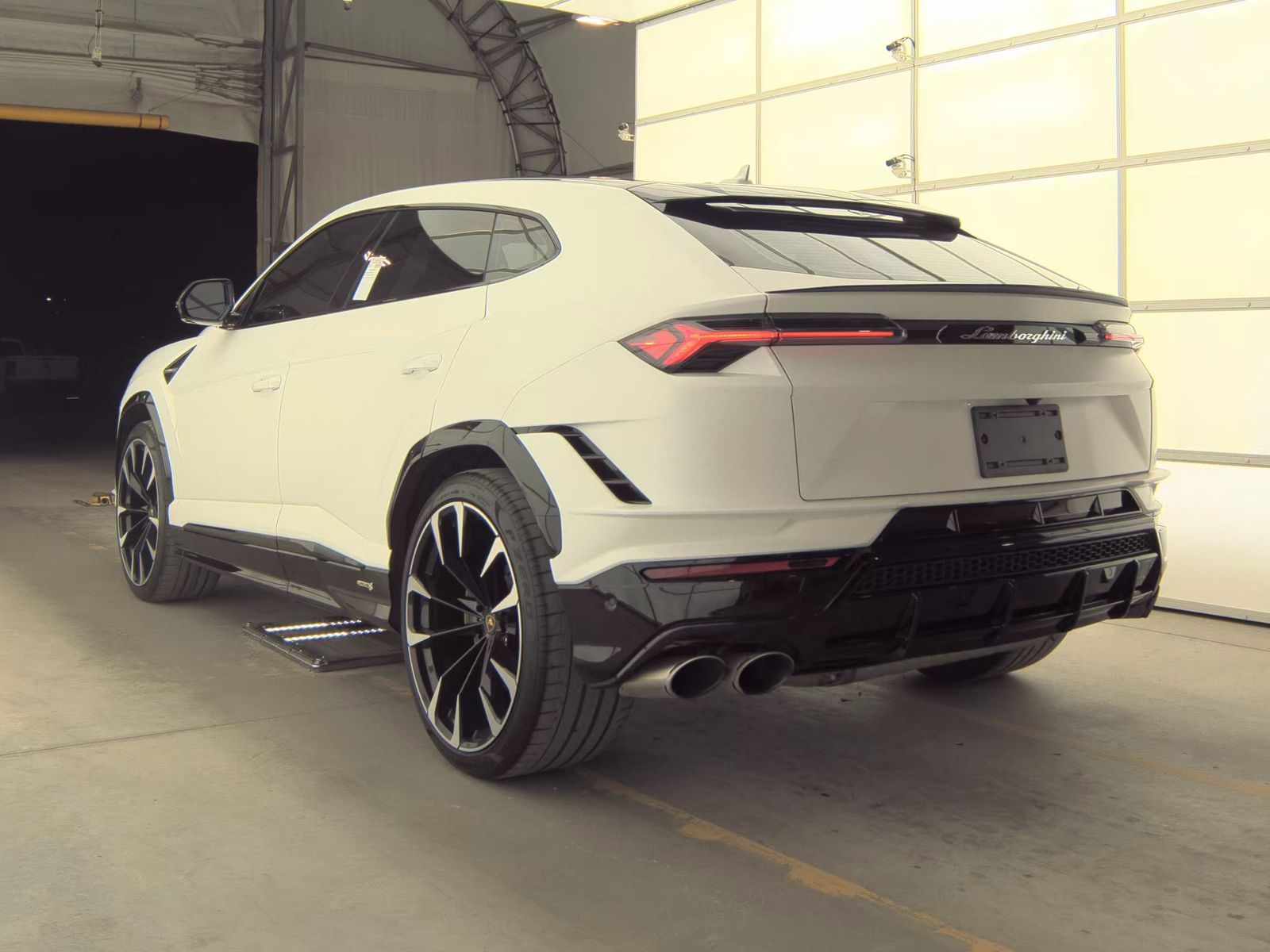 2023 Lamborghini Urus S AWD
