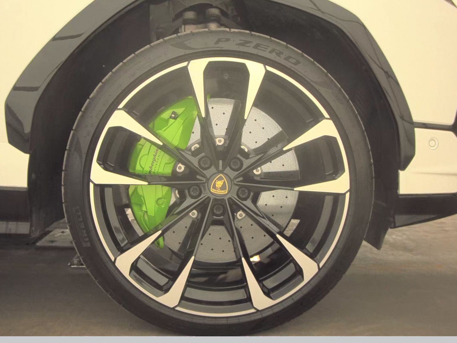 2023 Lamborghini Urus S AWD