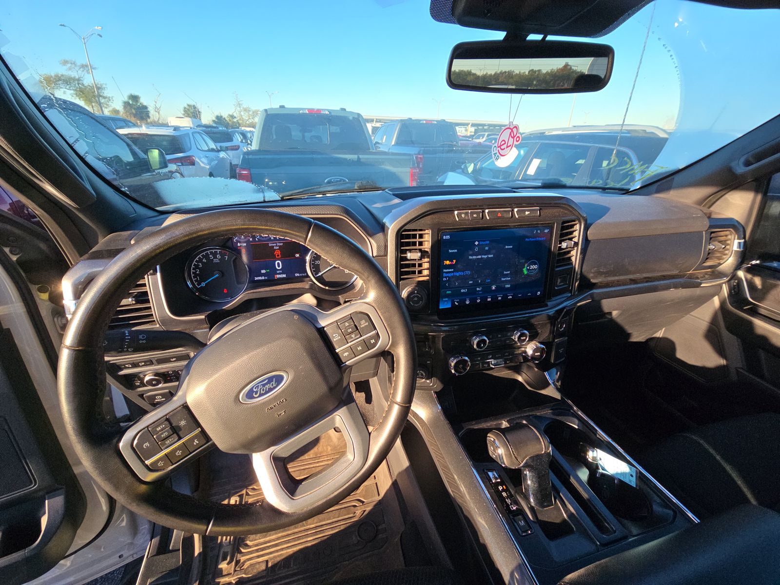 2023 Ford F-150 Hybrid XLT AWD