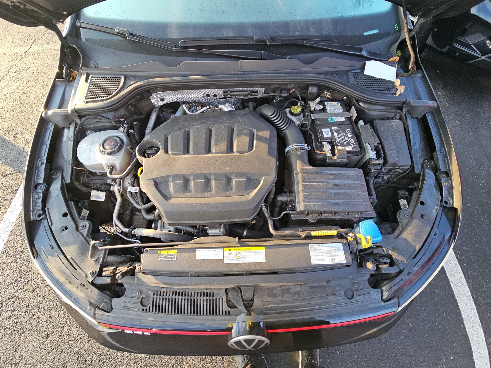 2022 Volkswagen Golf GTI 2.0T SE FWD