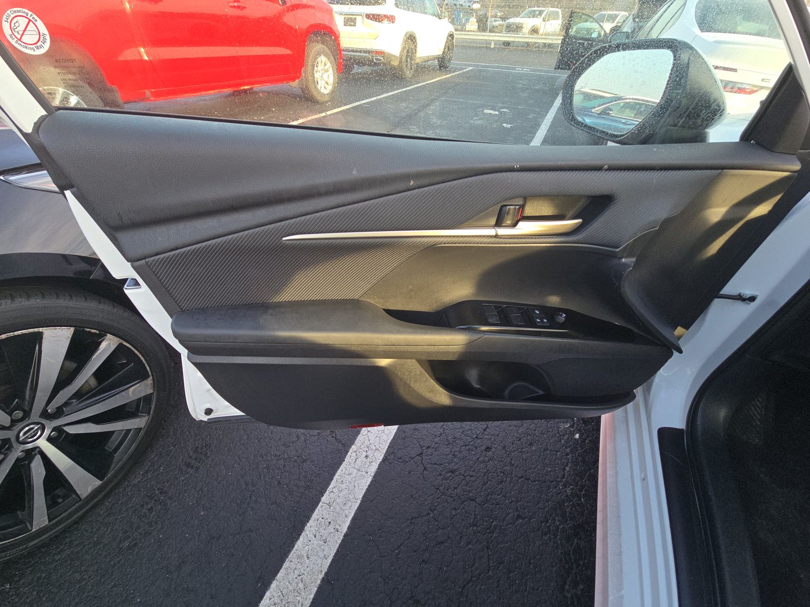 2025 Toyota Camry SE FWD