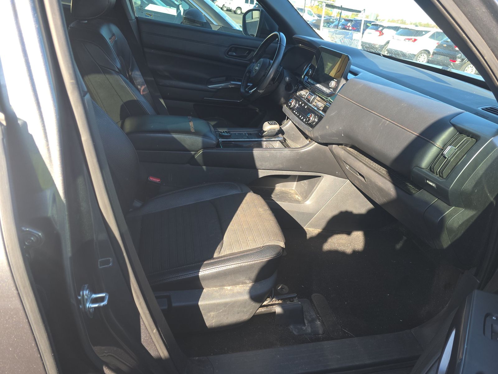 2024 Nissan Pathfinder Rock Creek AWD